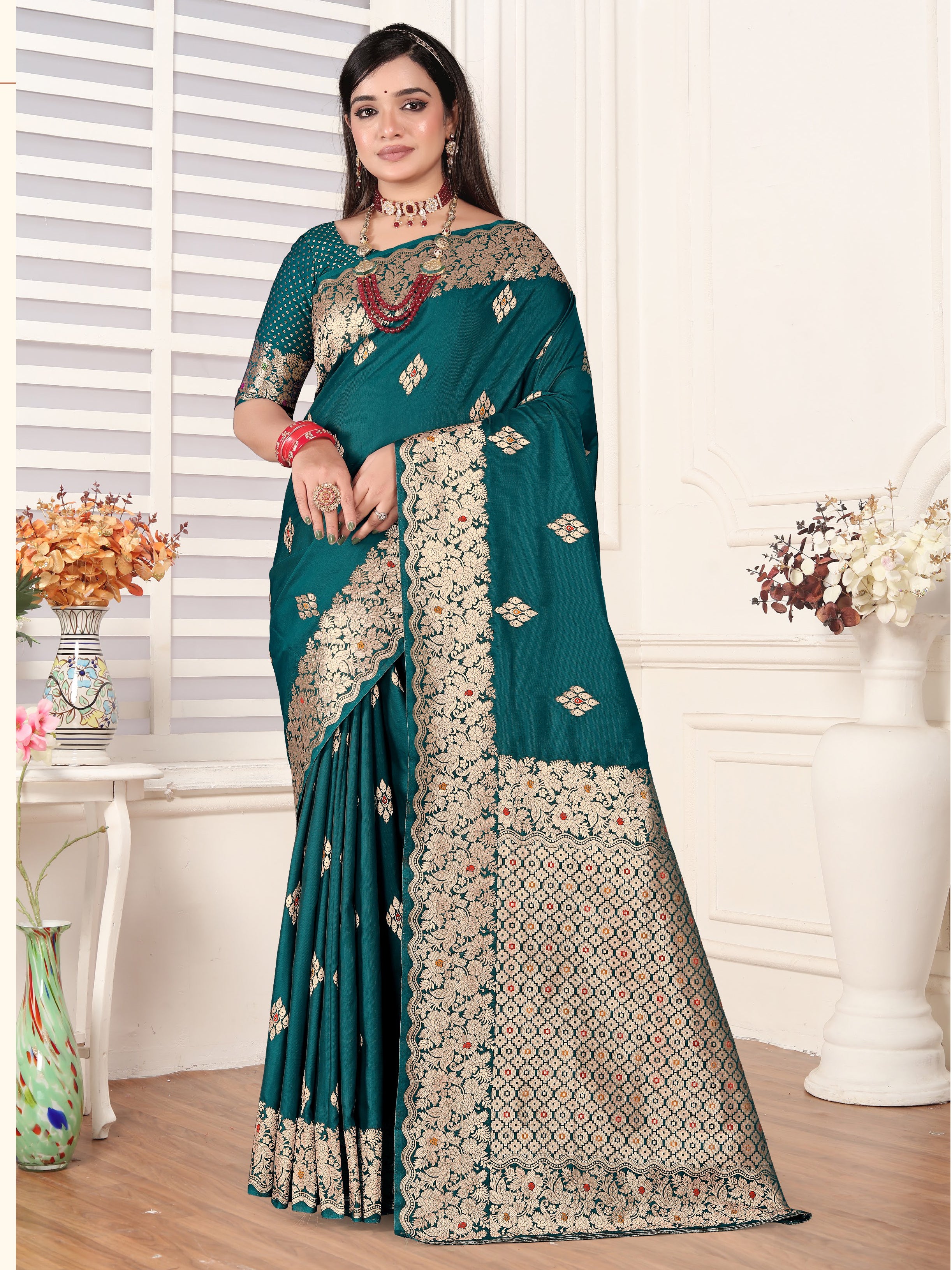 Kinnari Saree - Roop Darshan