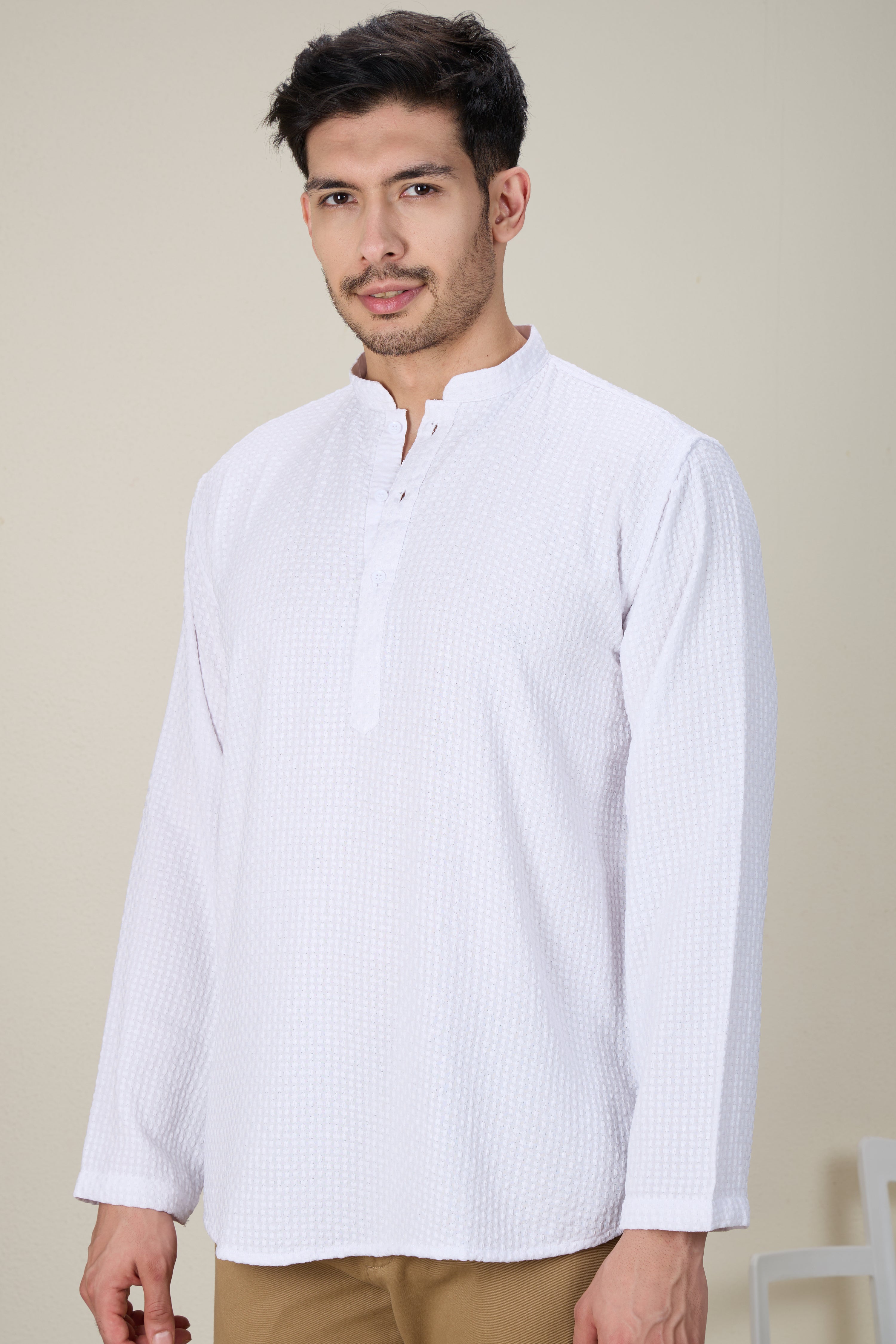 Mens Rayon Chiken-kari Work Kurta - Roop Darshan