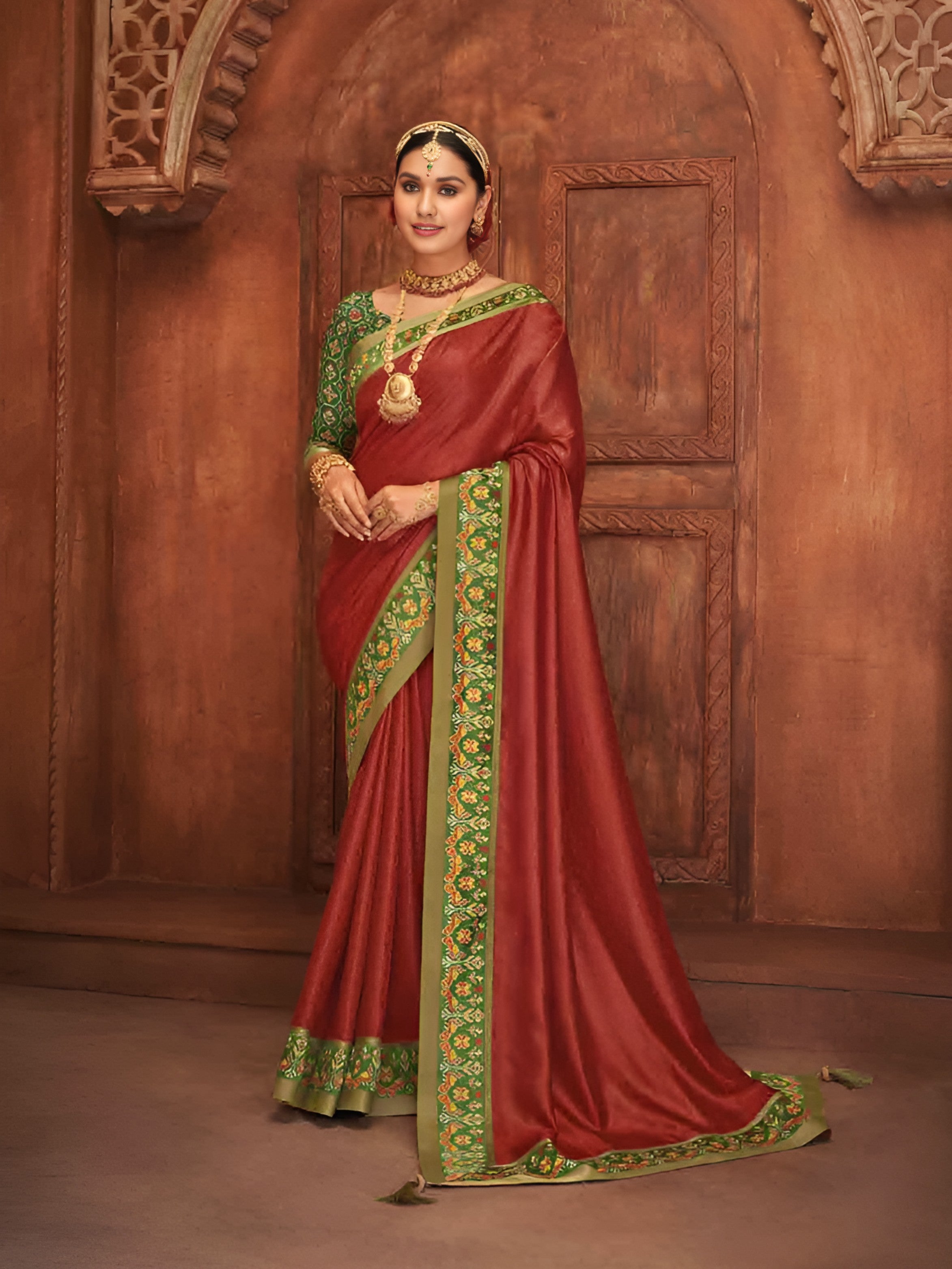 Mistha Saree - Roop Darshan