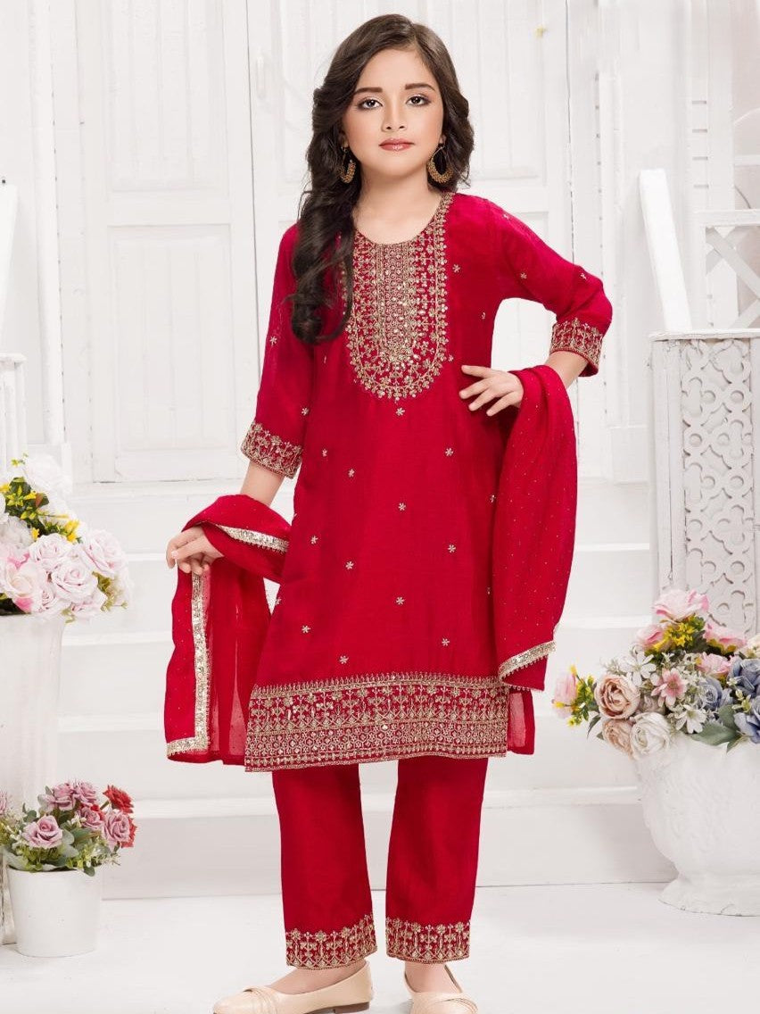 Shreya Kamiz & Pant - Roop Darshan