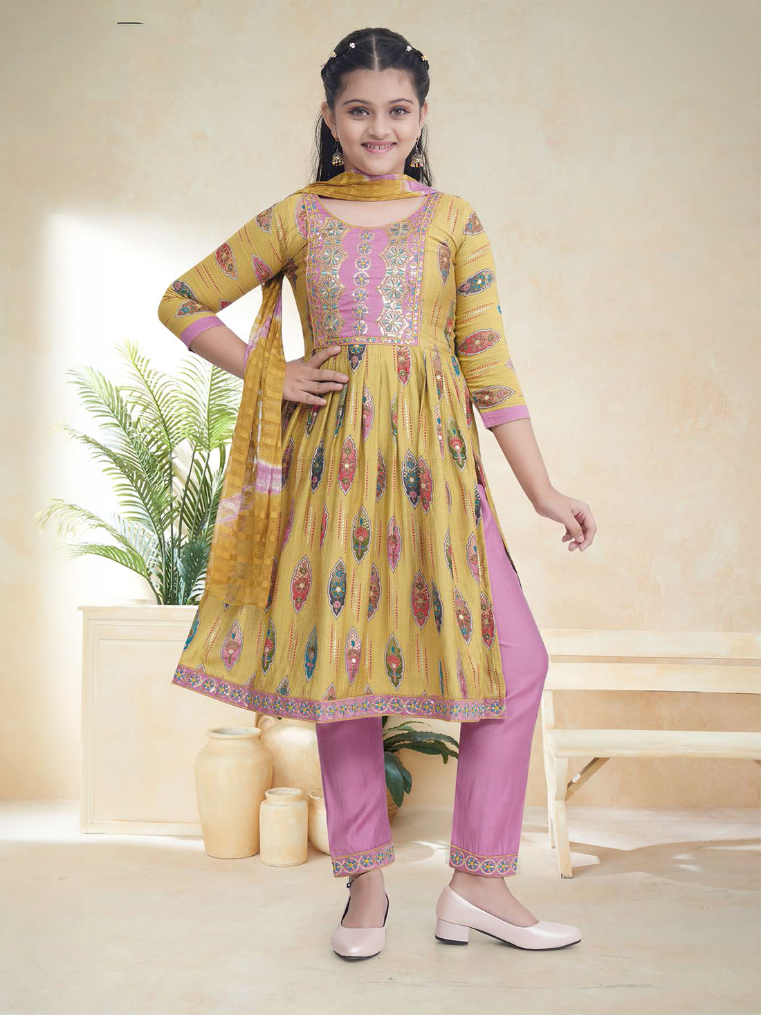 Shree Naira-Cut Cotton Suit