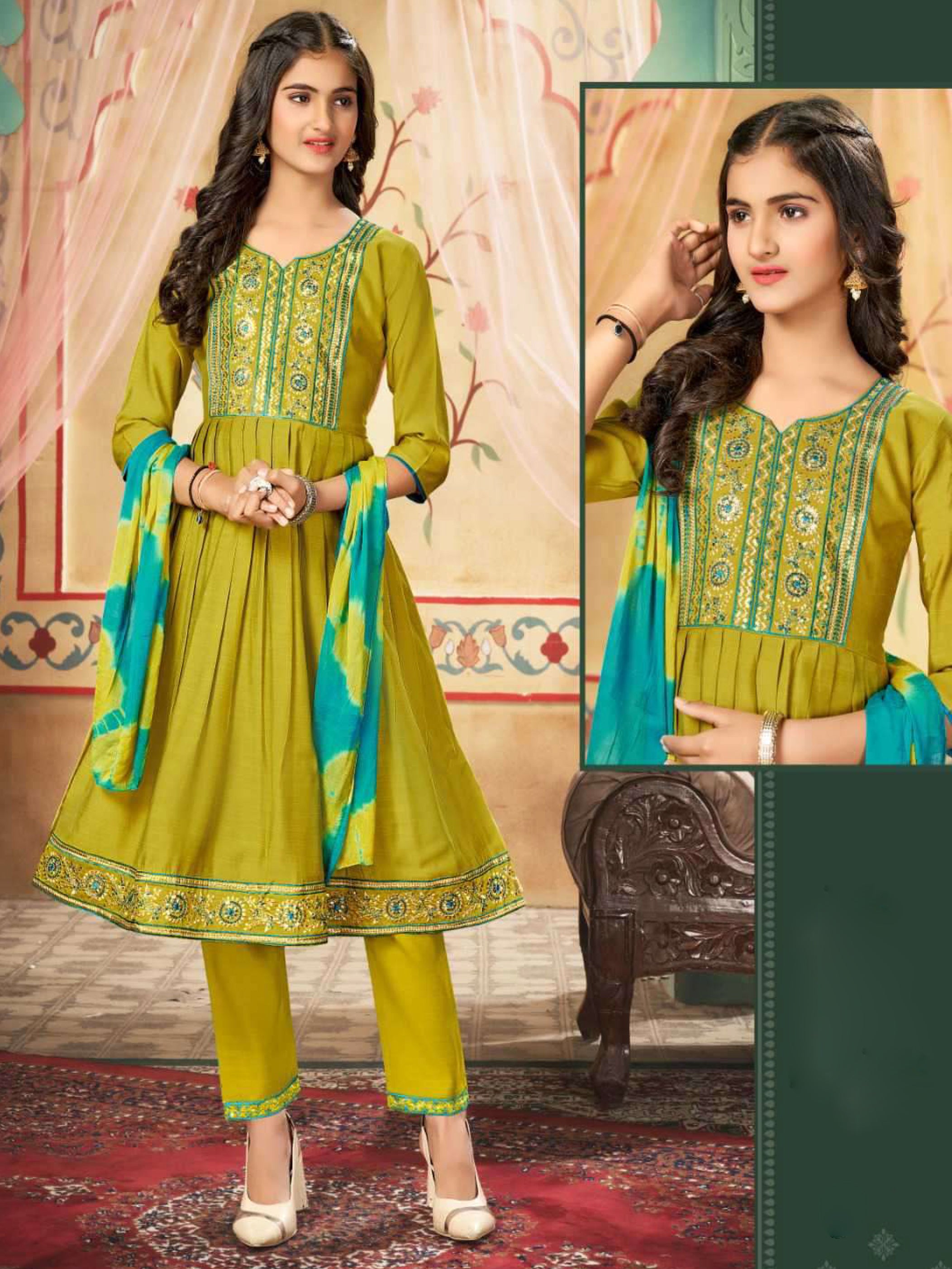Bhavi Flair Suit - Roop Darshan