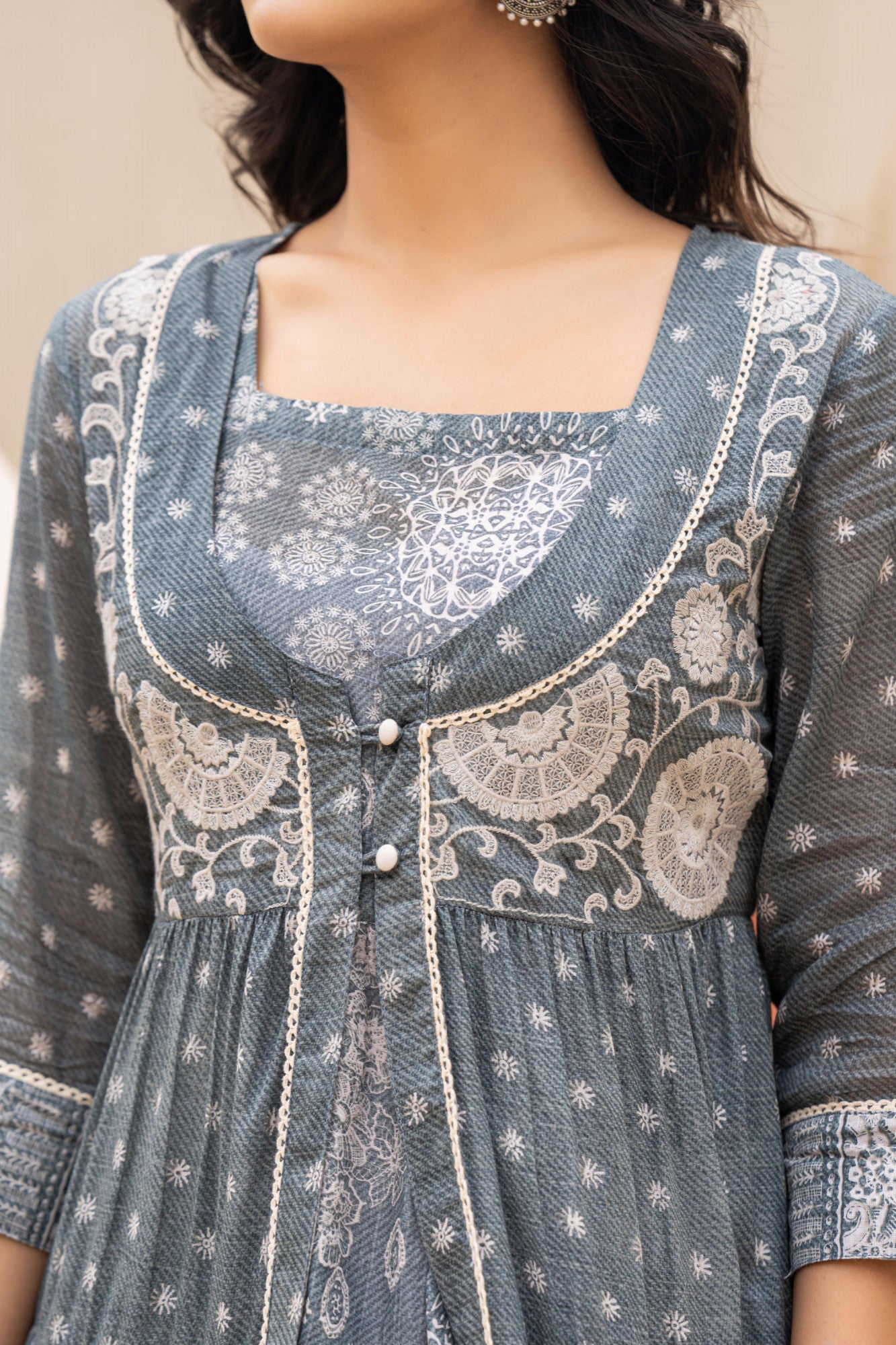 Meera Kurti with Jacket - Roop Darshan