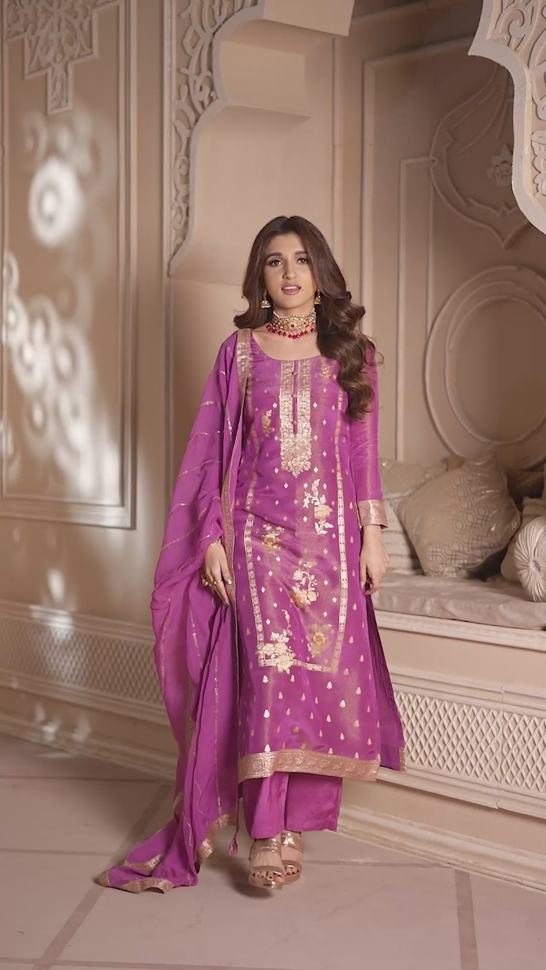 Mahira Kamiz & Pant