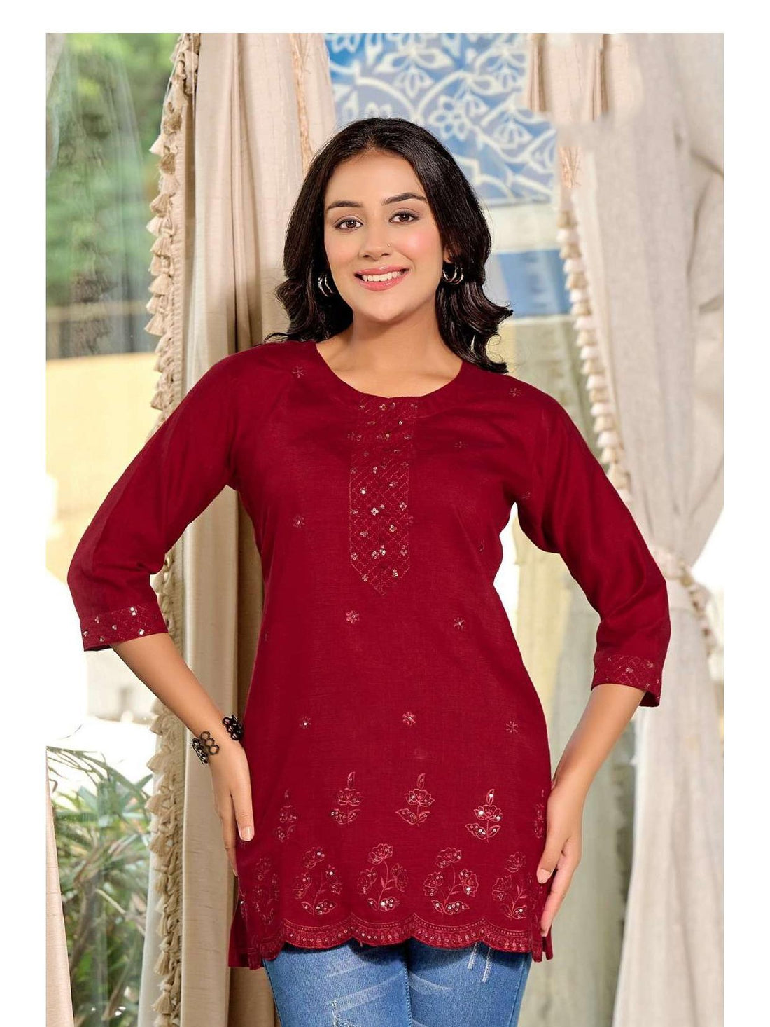 Shaniya Kurti - Roop Darshan