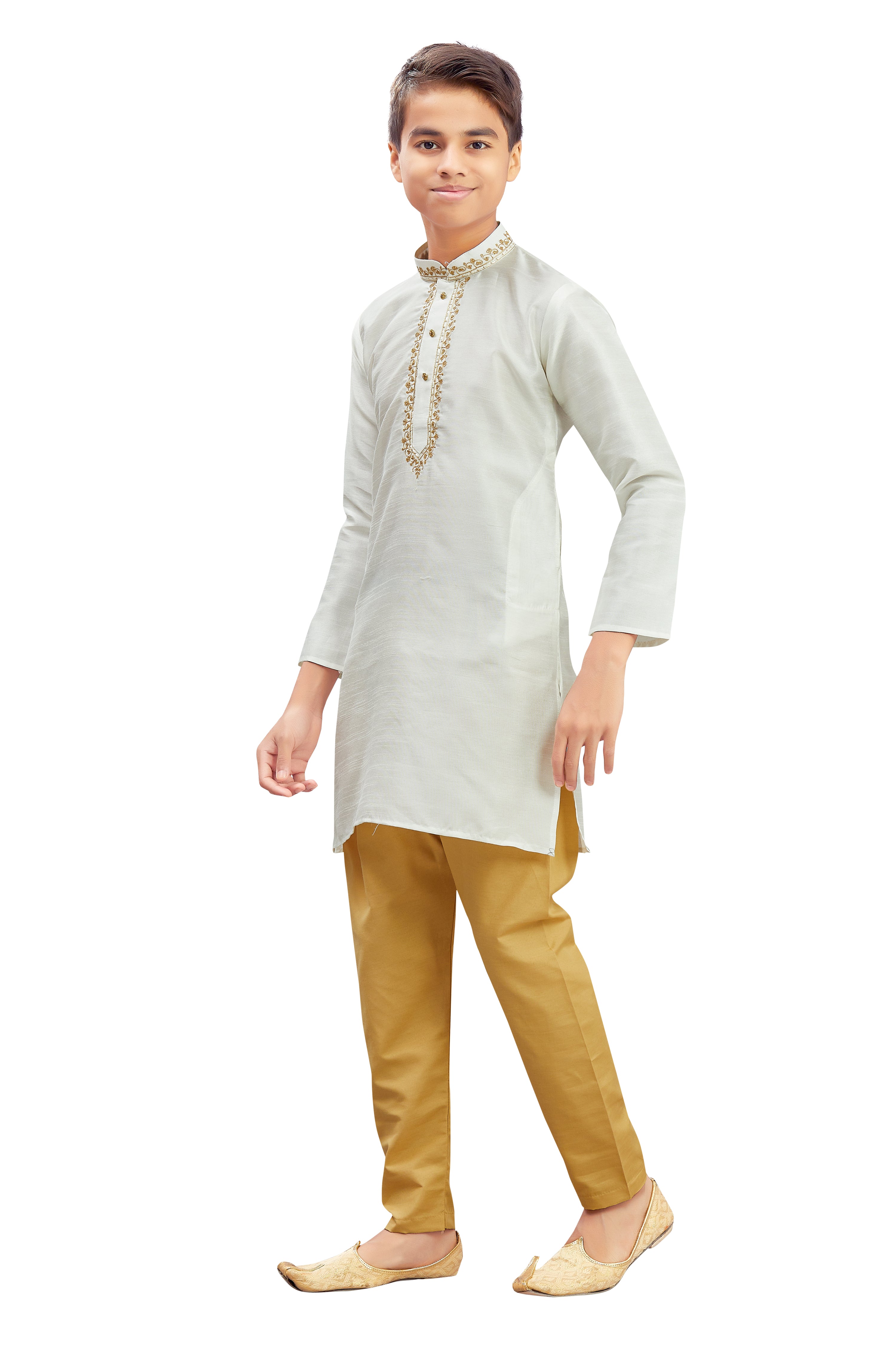 Boys Embroidered Kurta - Roop Darshan