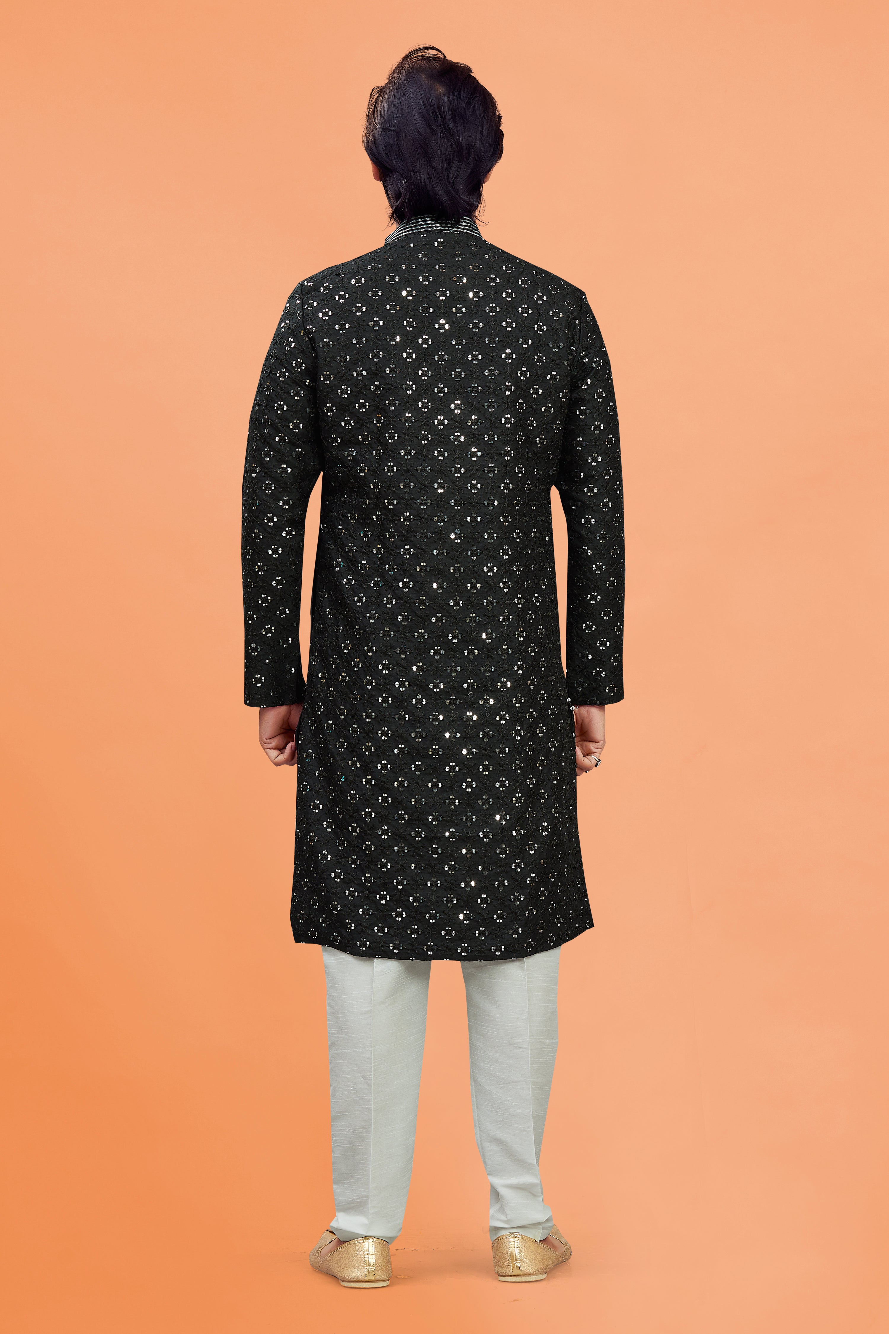 Mens Kurta Set - Roop Darshan