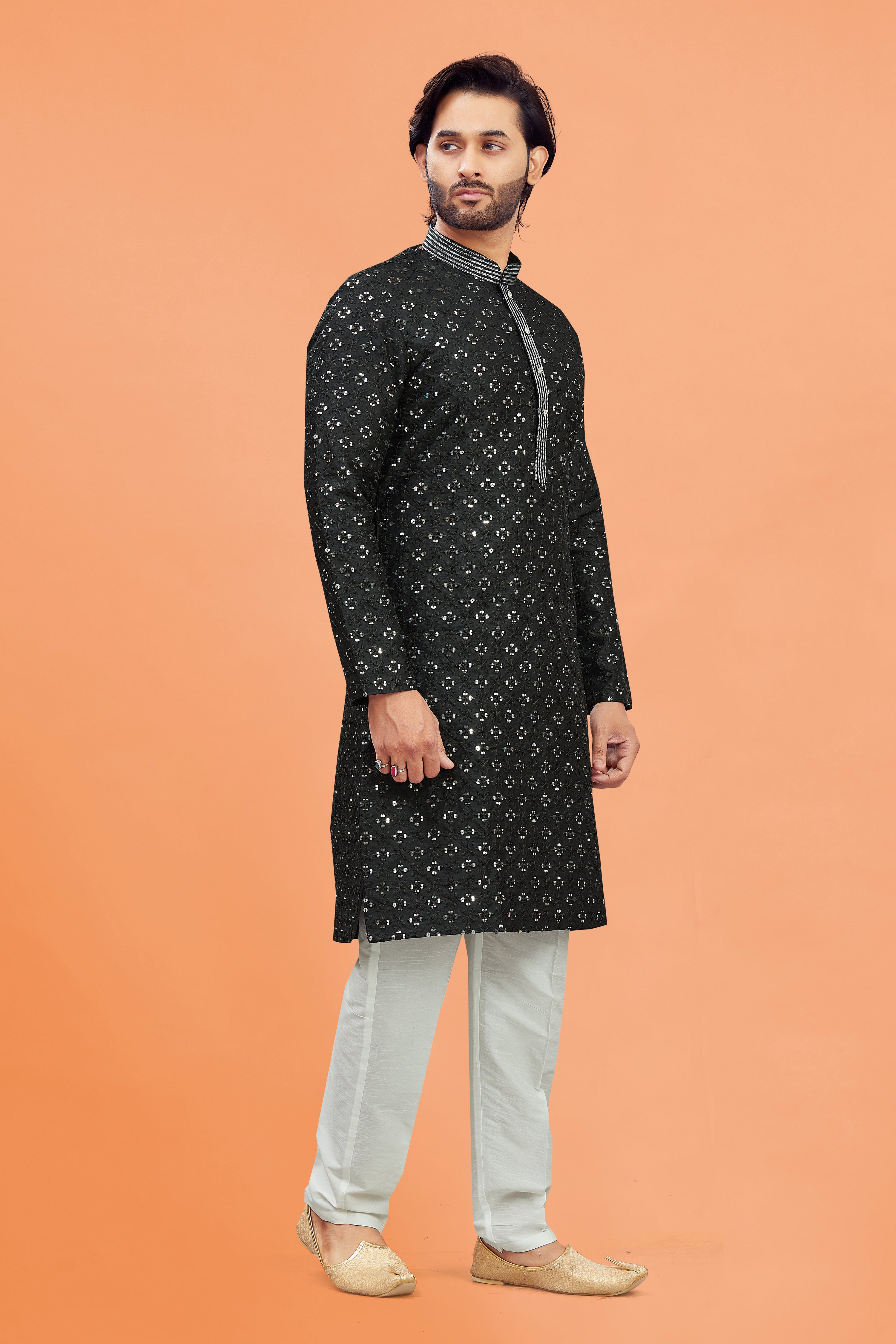 Mens Kurta Set - Roop Darshan