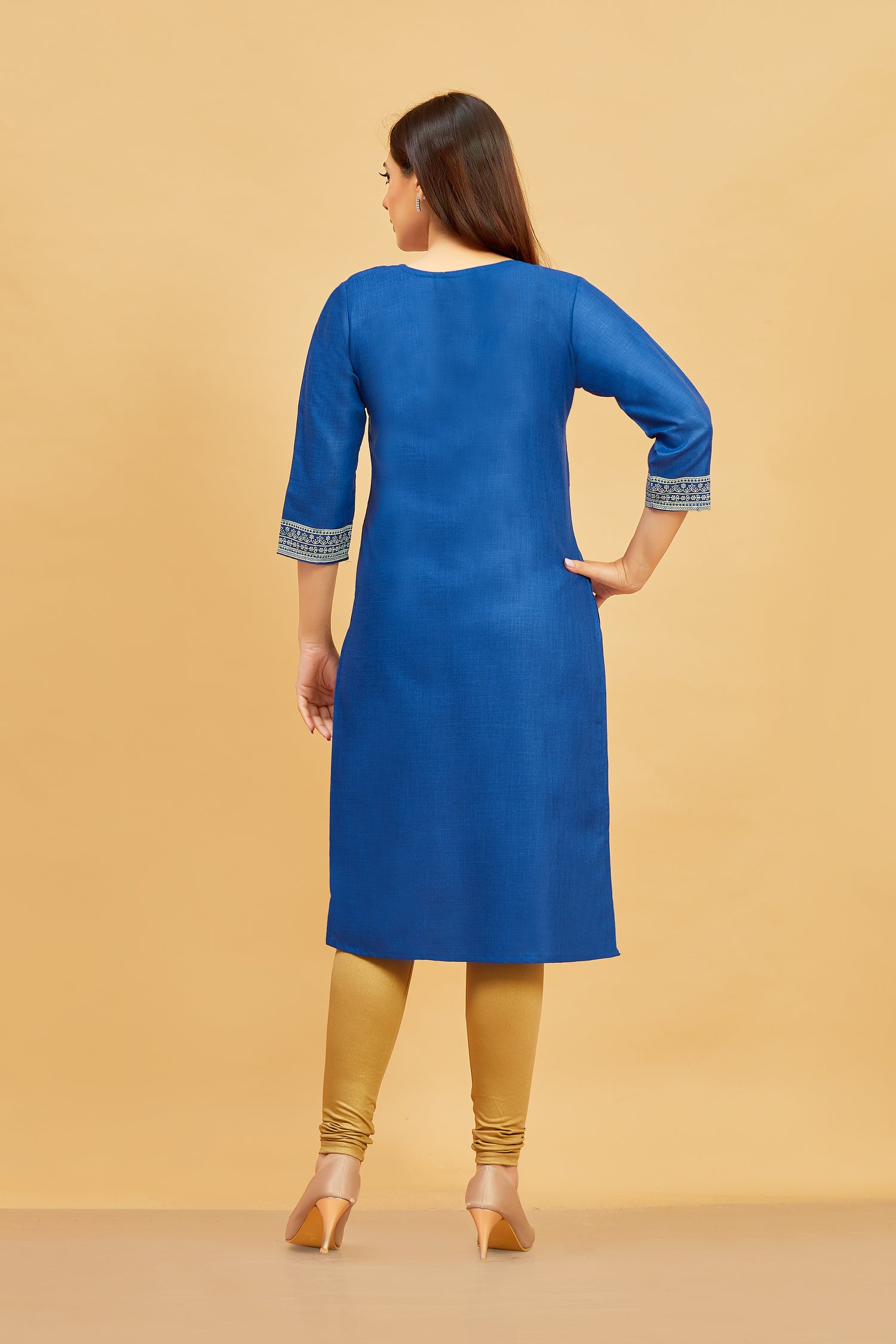Ishana Kurti - Roop Darshan