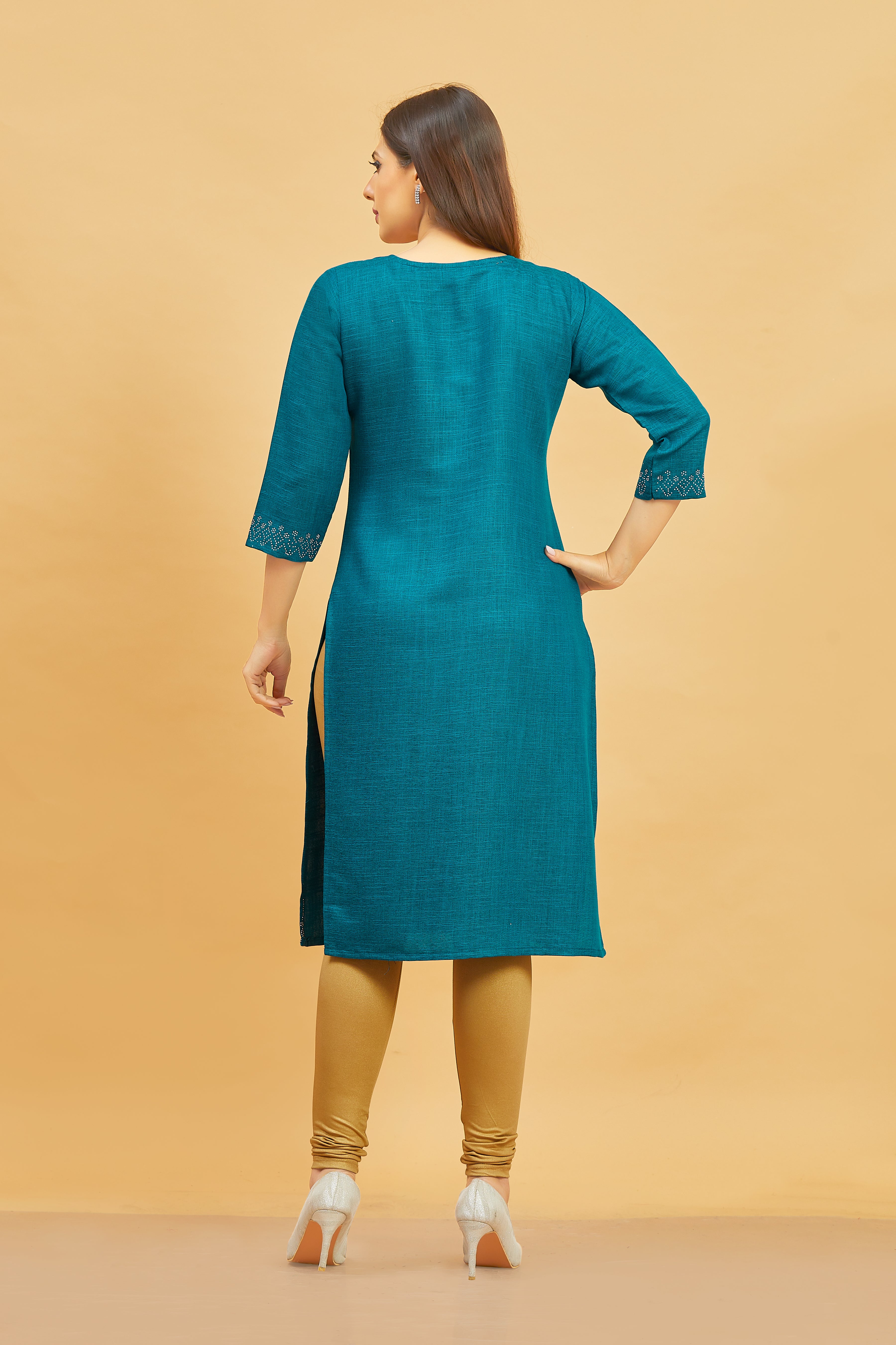 Kavya Kurti