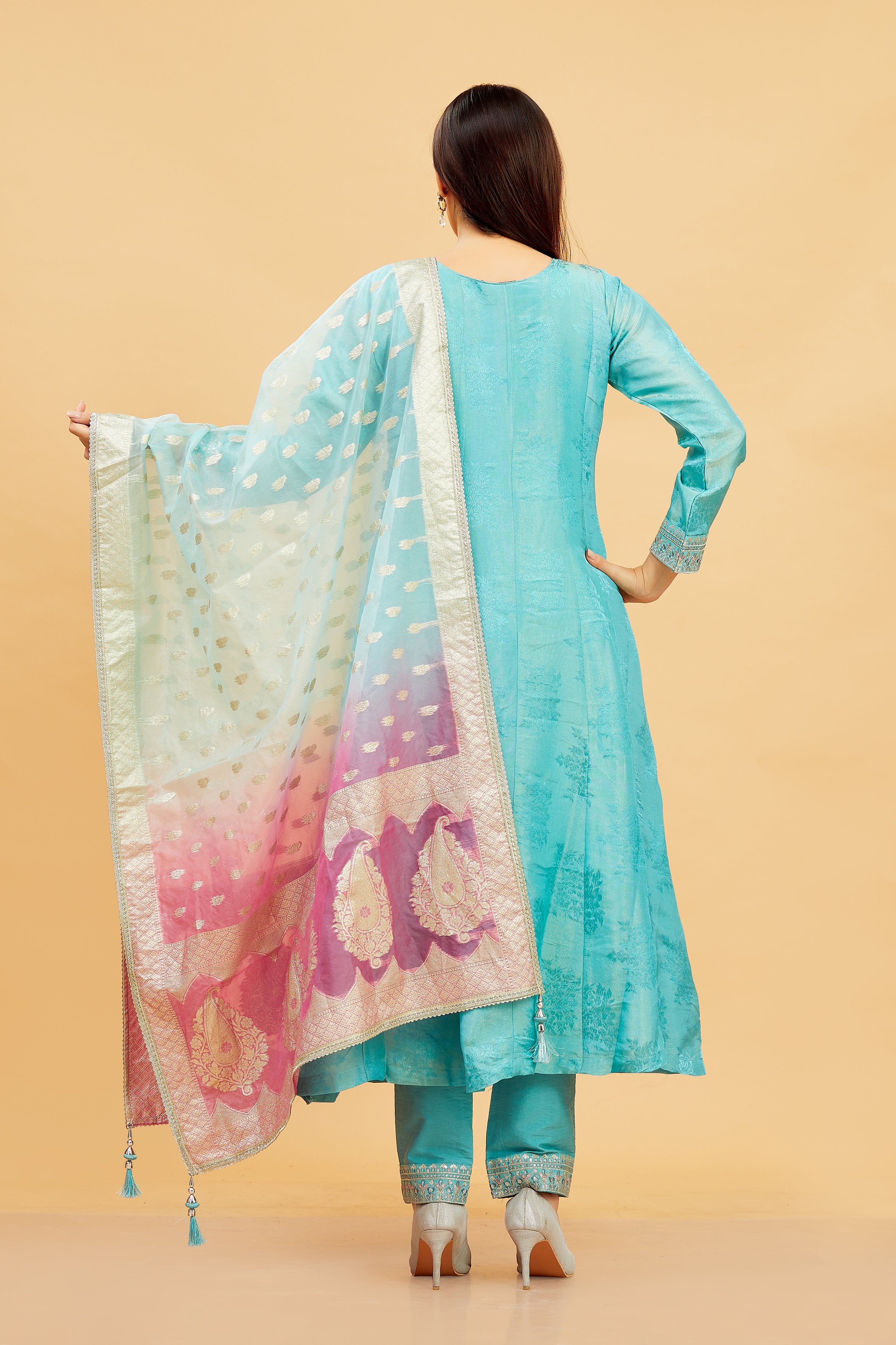 Rajni Flair Kamiz & Pant - Roop Darshan