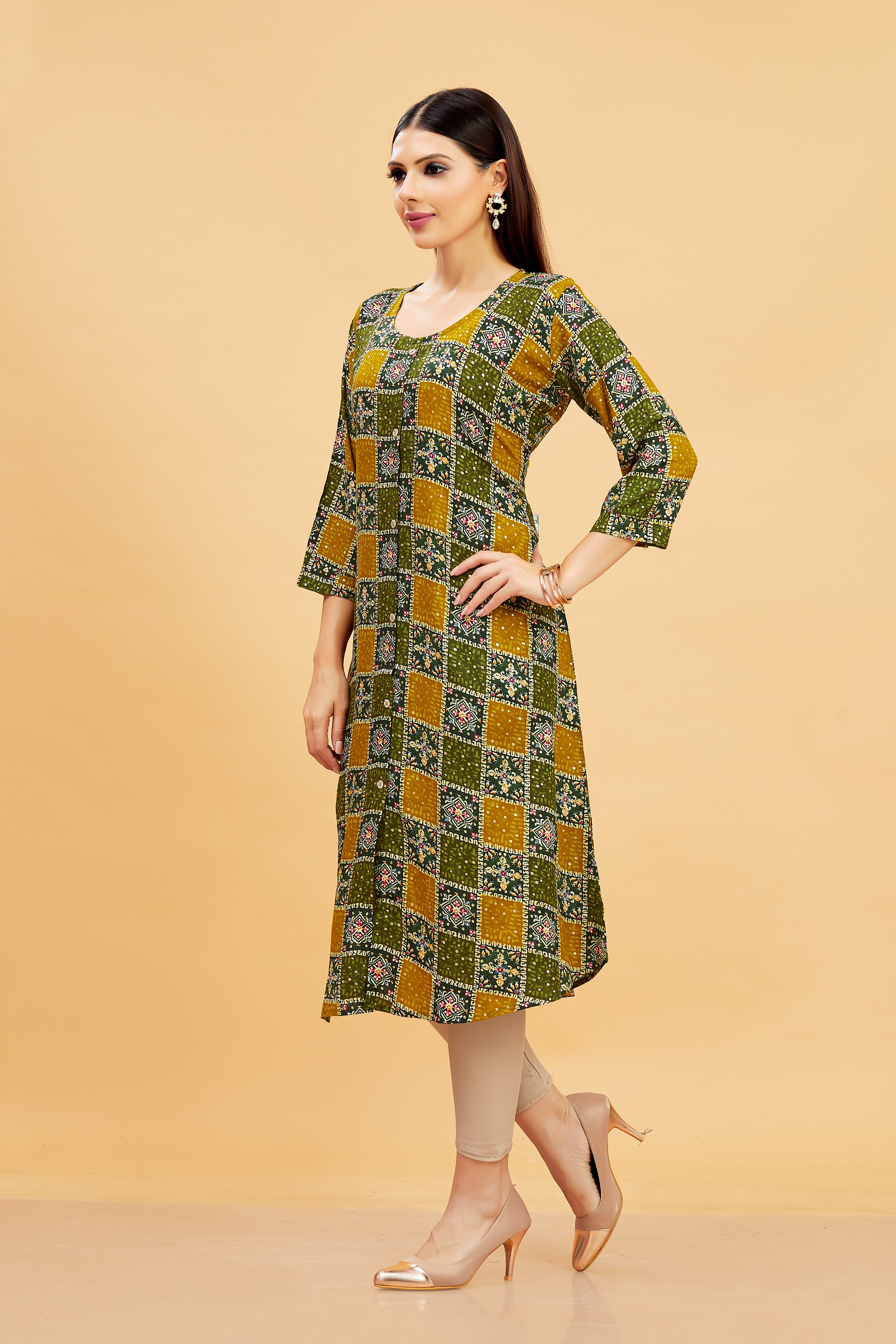 Aarya Kurti