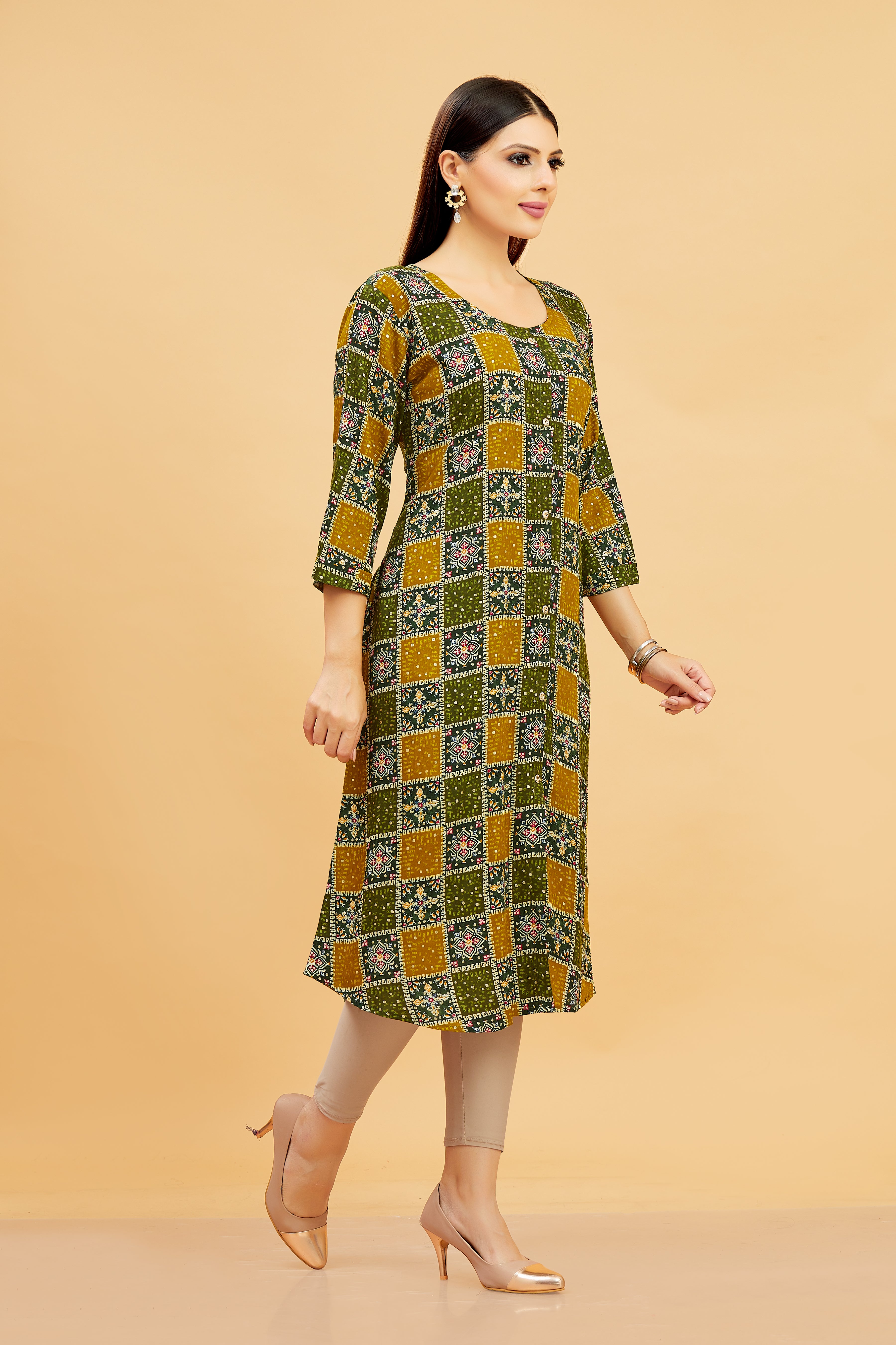 Aarya Kurti