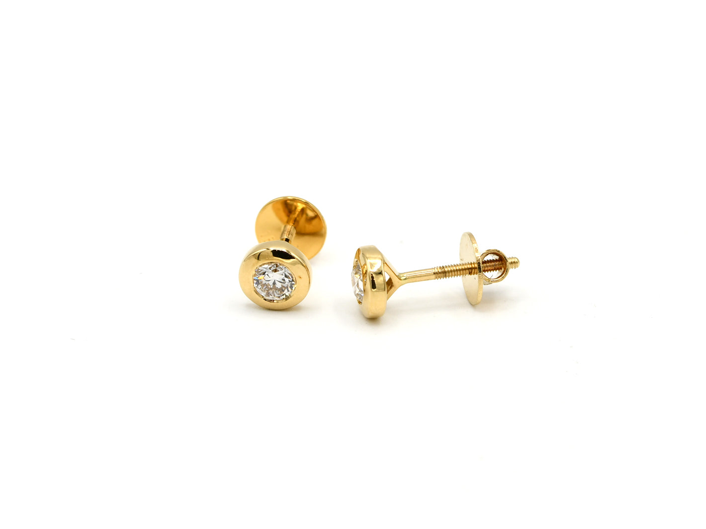 18ct Gold Round Bezel Diamond Stud Earrings - Roop Darshan