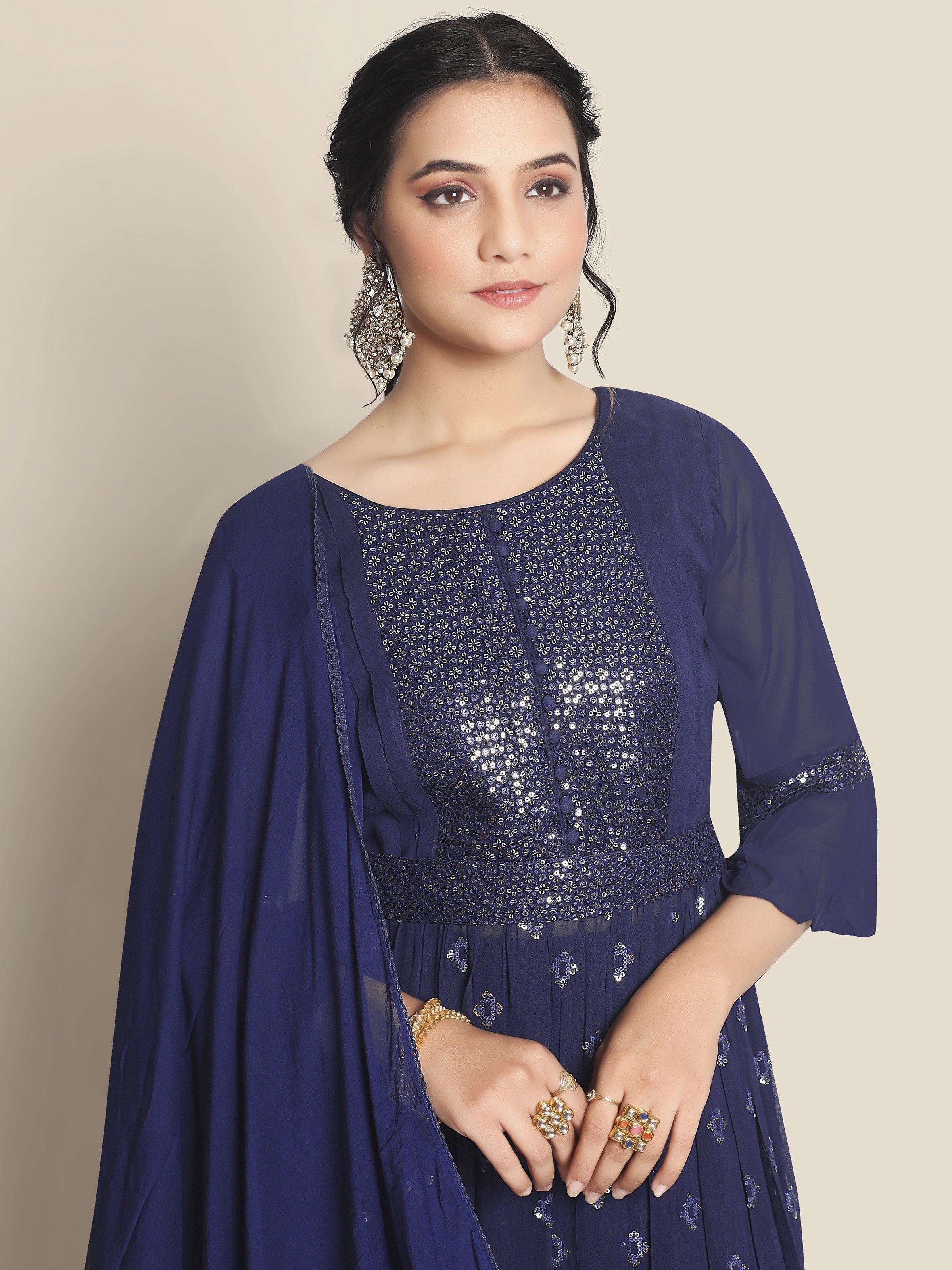 Aksiti Kamiz & Pant - Roop Darshan