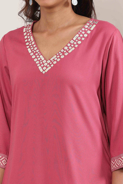 Pink Solid Straight Kurta - Roop Darshan