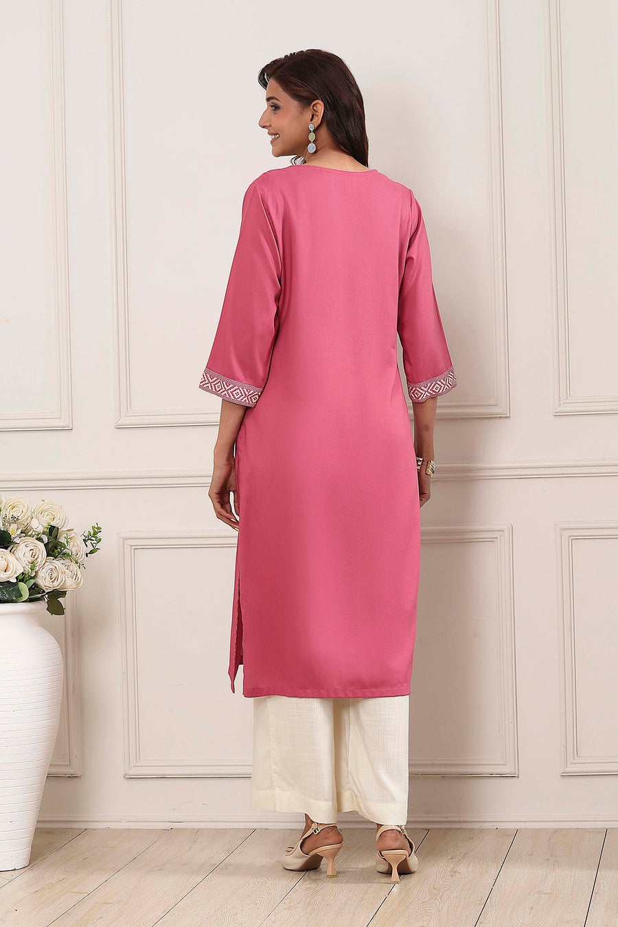 Pink Solid Straight Kurta - Roop Darshan