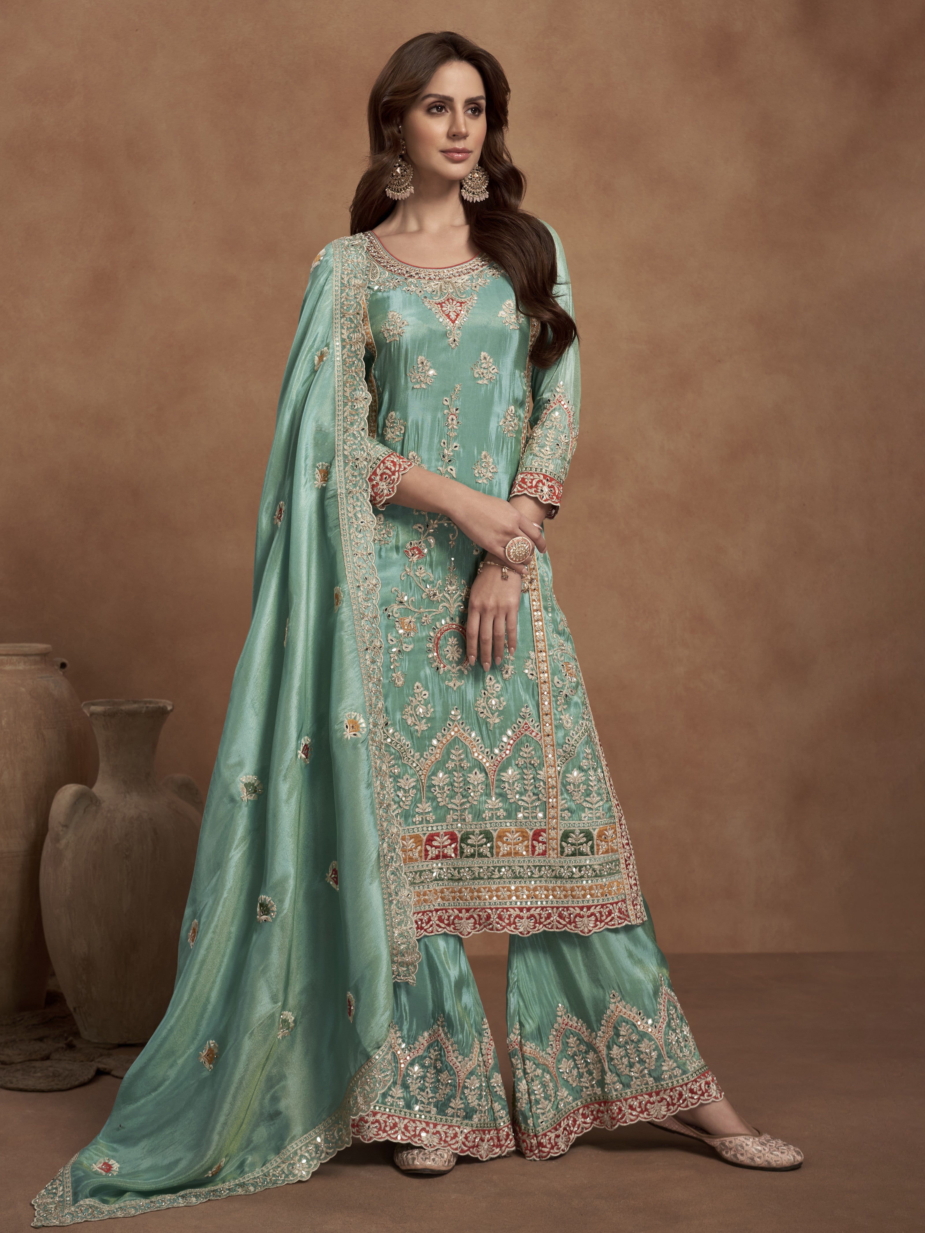 Arya Palazzo Suit