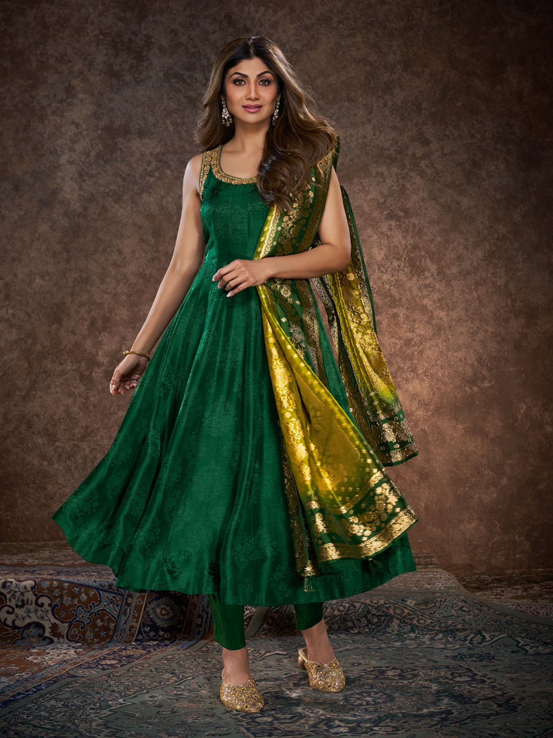 Vidhya Silk Flair Suit