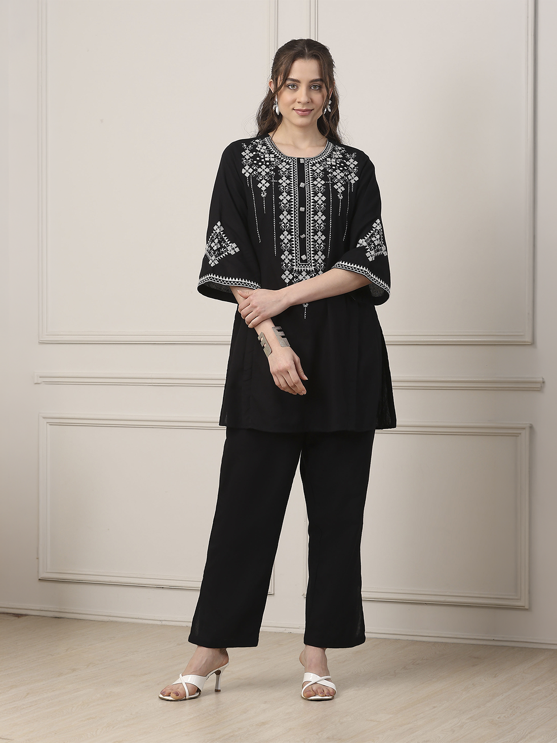 Biba Short Kurti With Pants - Roop Darshan