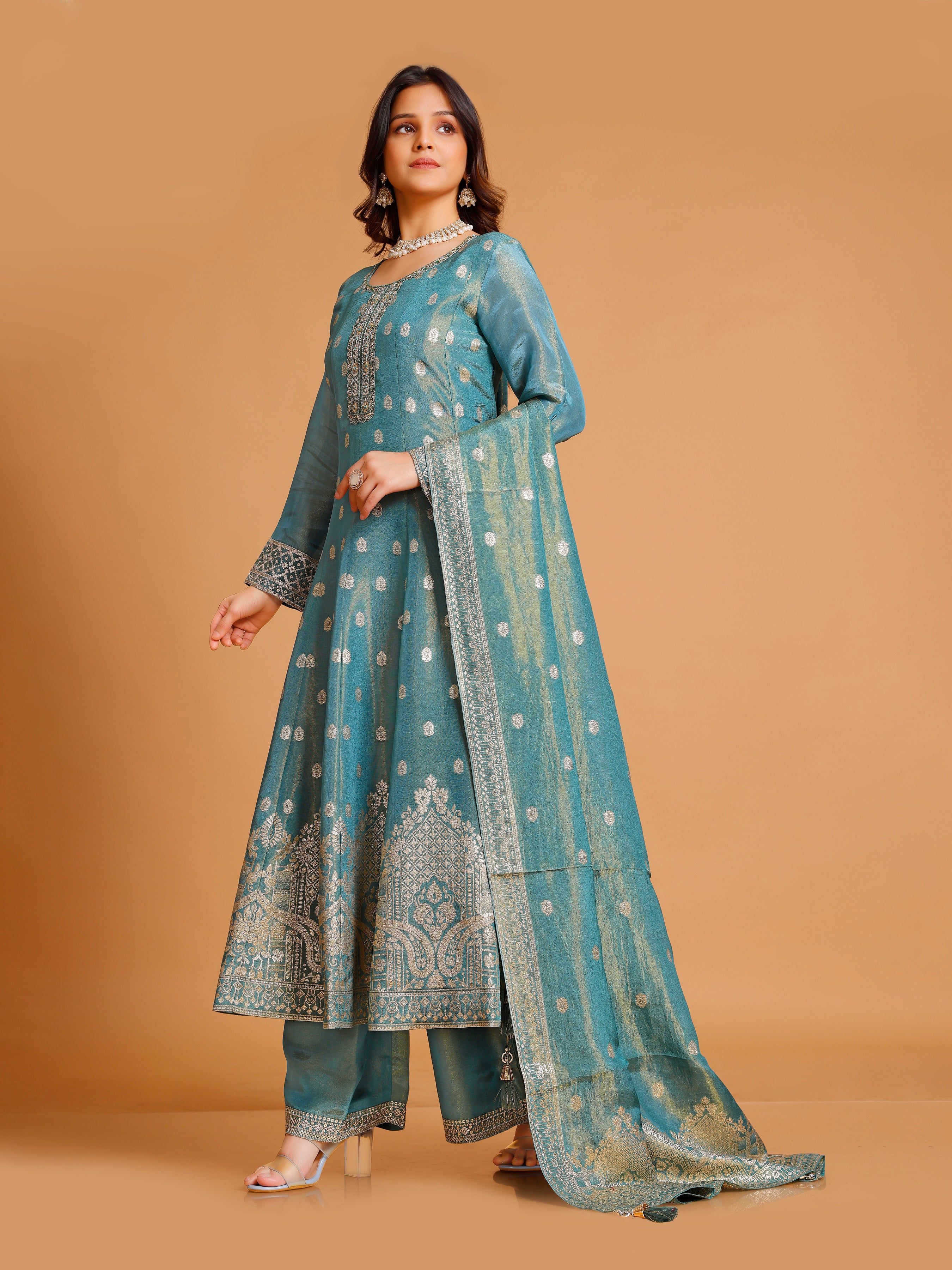 Niska Palazzo Suit - Roop Darshan