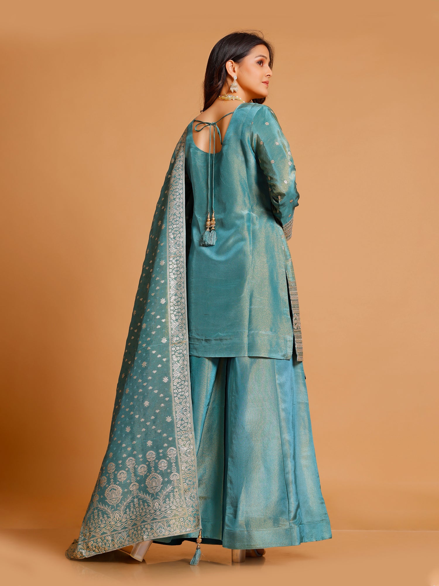 Tapsi Palazzo Suit