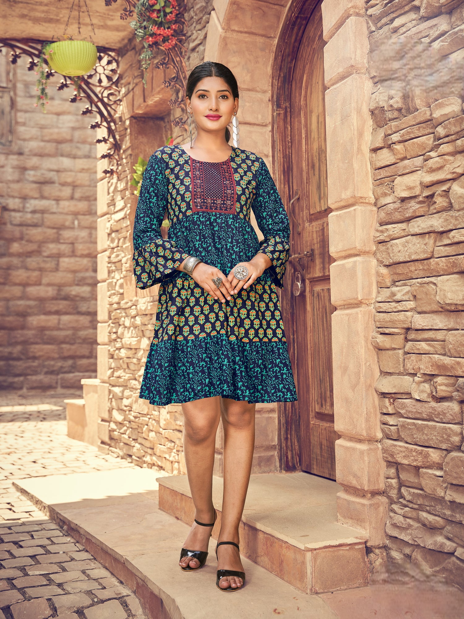 Darshi Short Kurti - Roop Darshan