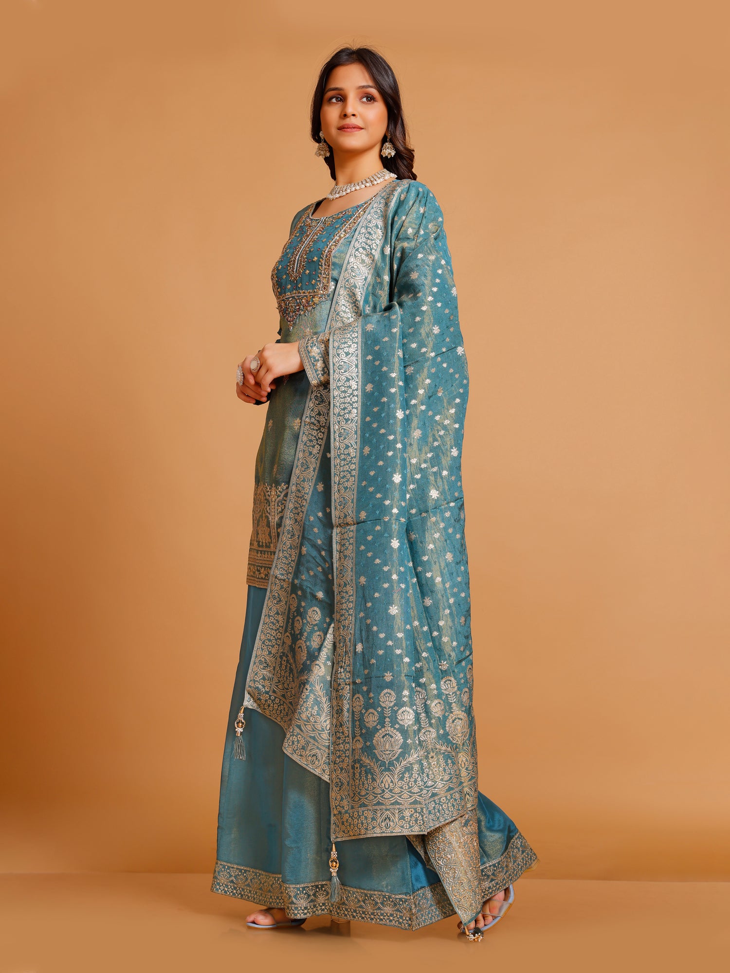 Niska Palazzo Suit