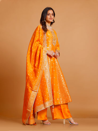 Niva Palazzo Suit