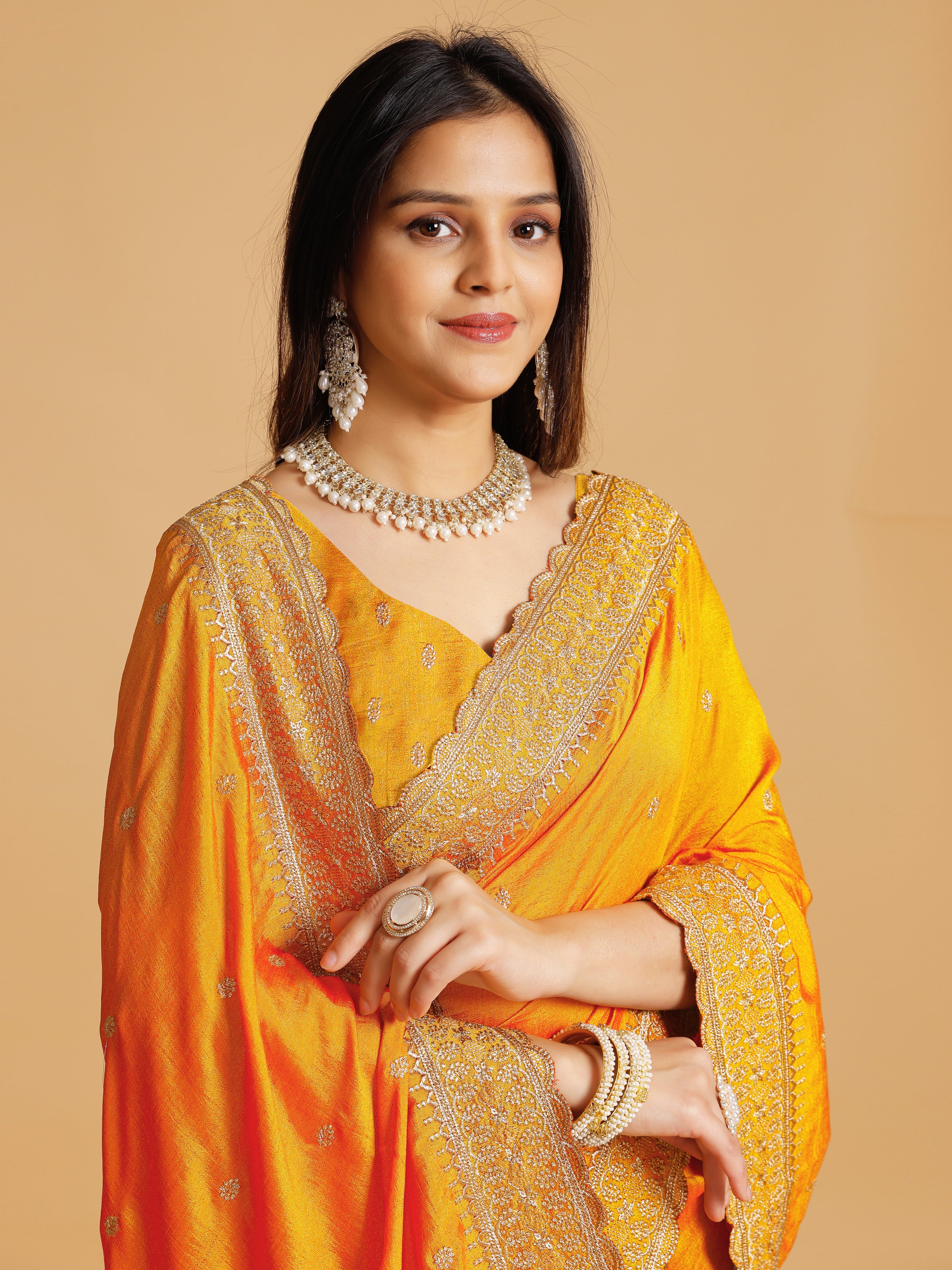 Mahira Saree - Roop Darshan