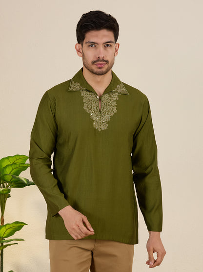 Mens Embroidered Kurta