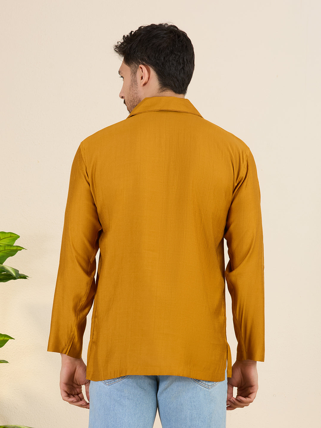 Mens Embroidered Kurta