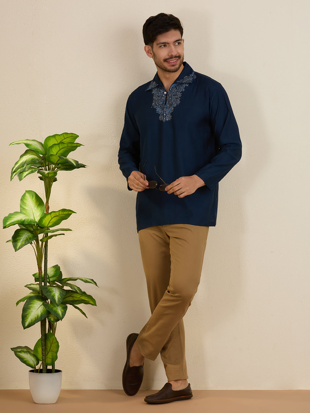 Mens Embroidered Kurta
