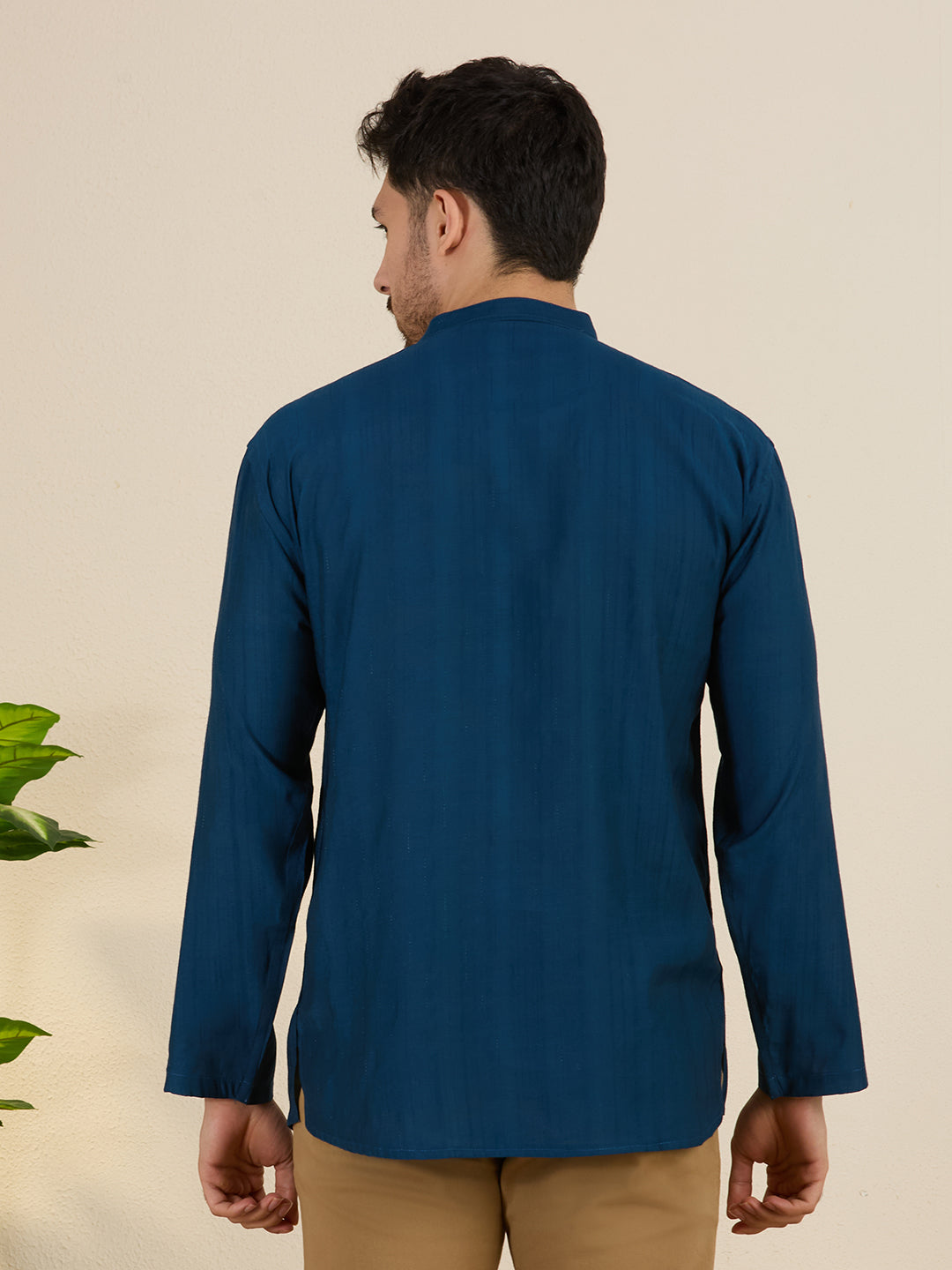 Mens Embroidered Kurta