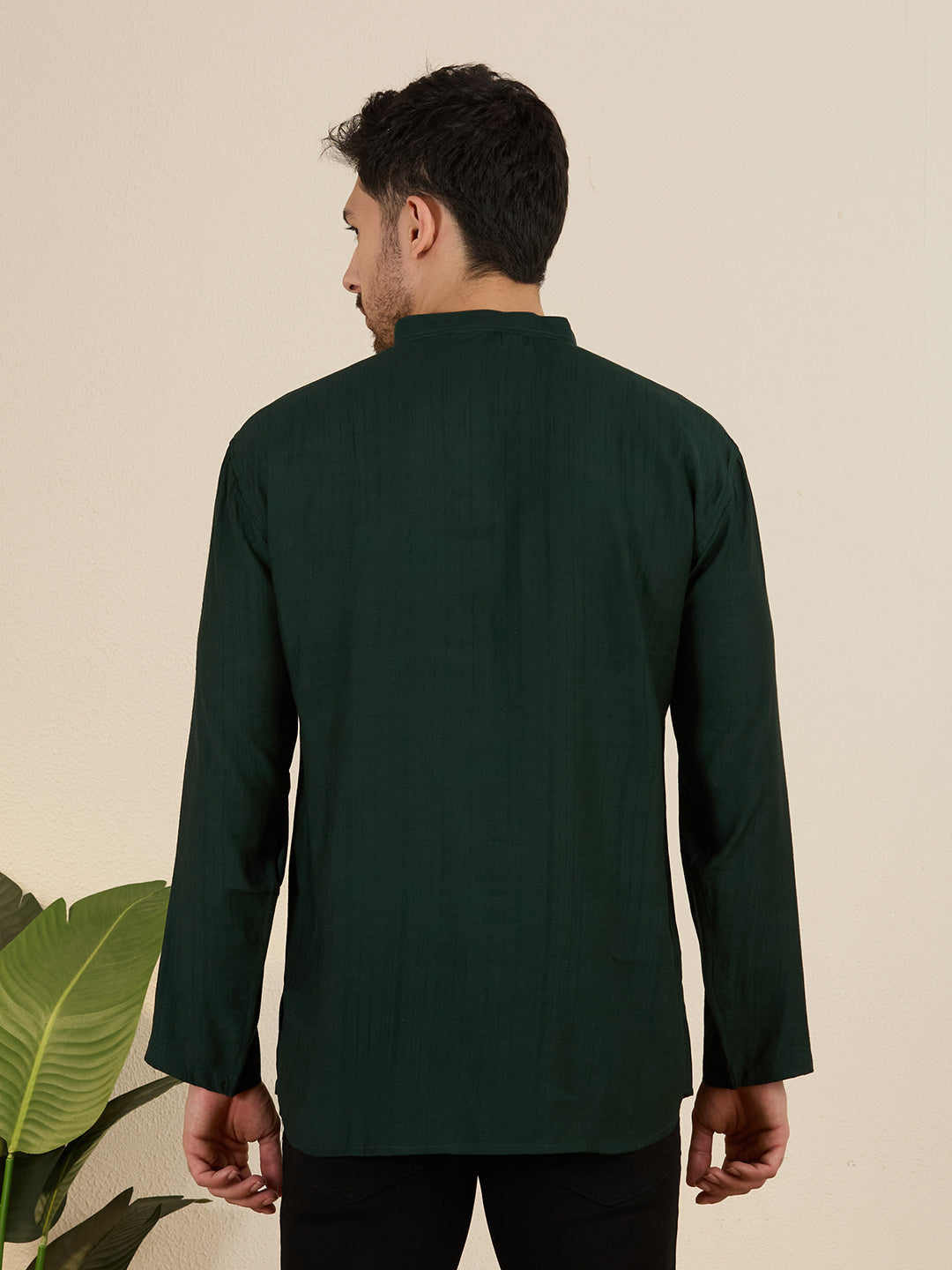 Mens Embroidered Kurta