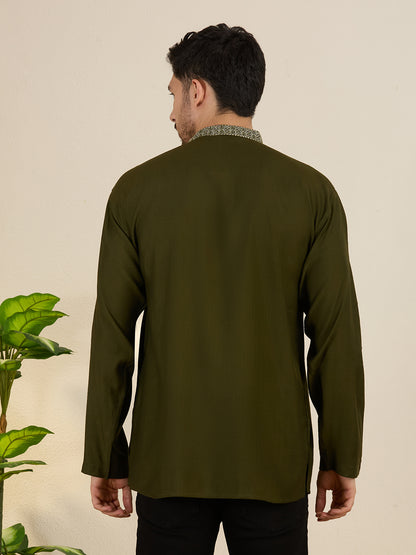 Mens Embroidered Kurta