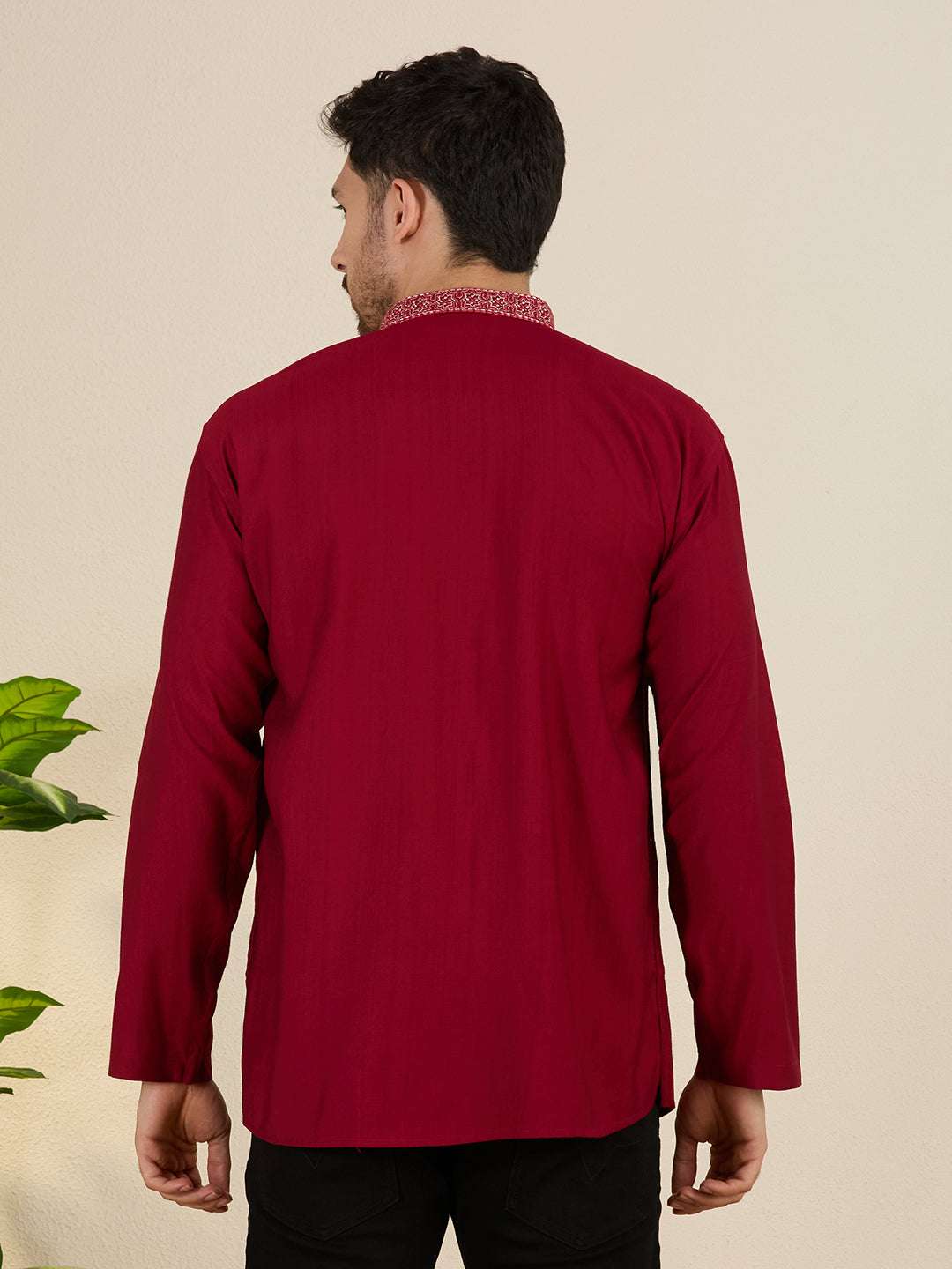 Mens Embroidered Kurta