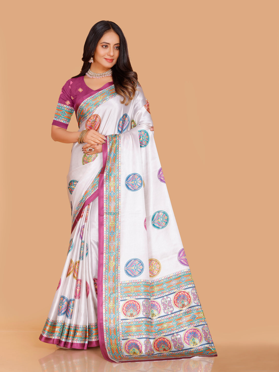 Navya Saree
