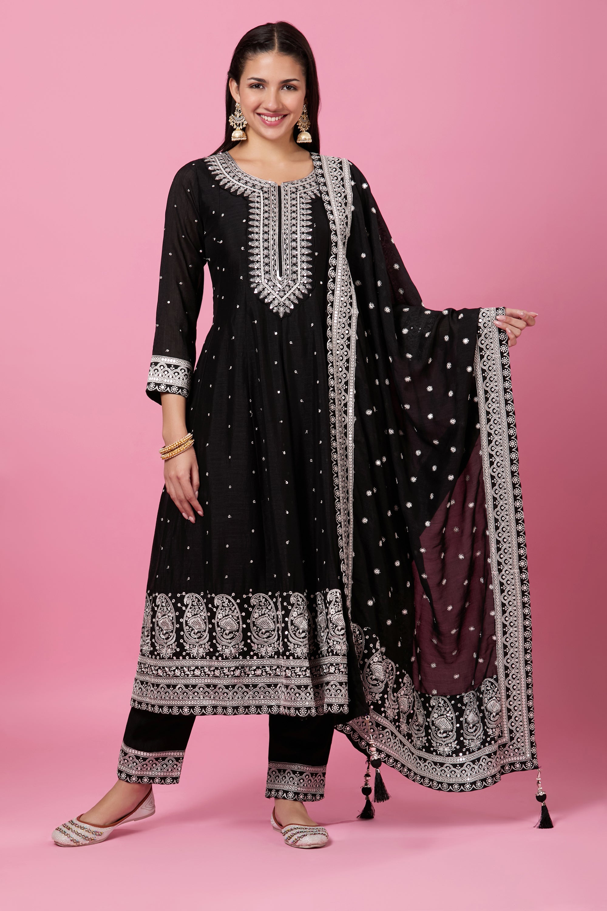 Roshani Kamiz &amp; Pant - Roop Darshan