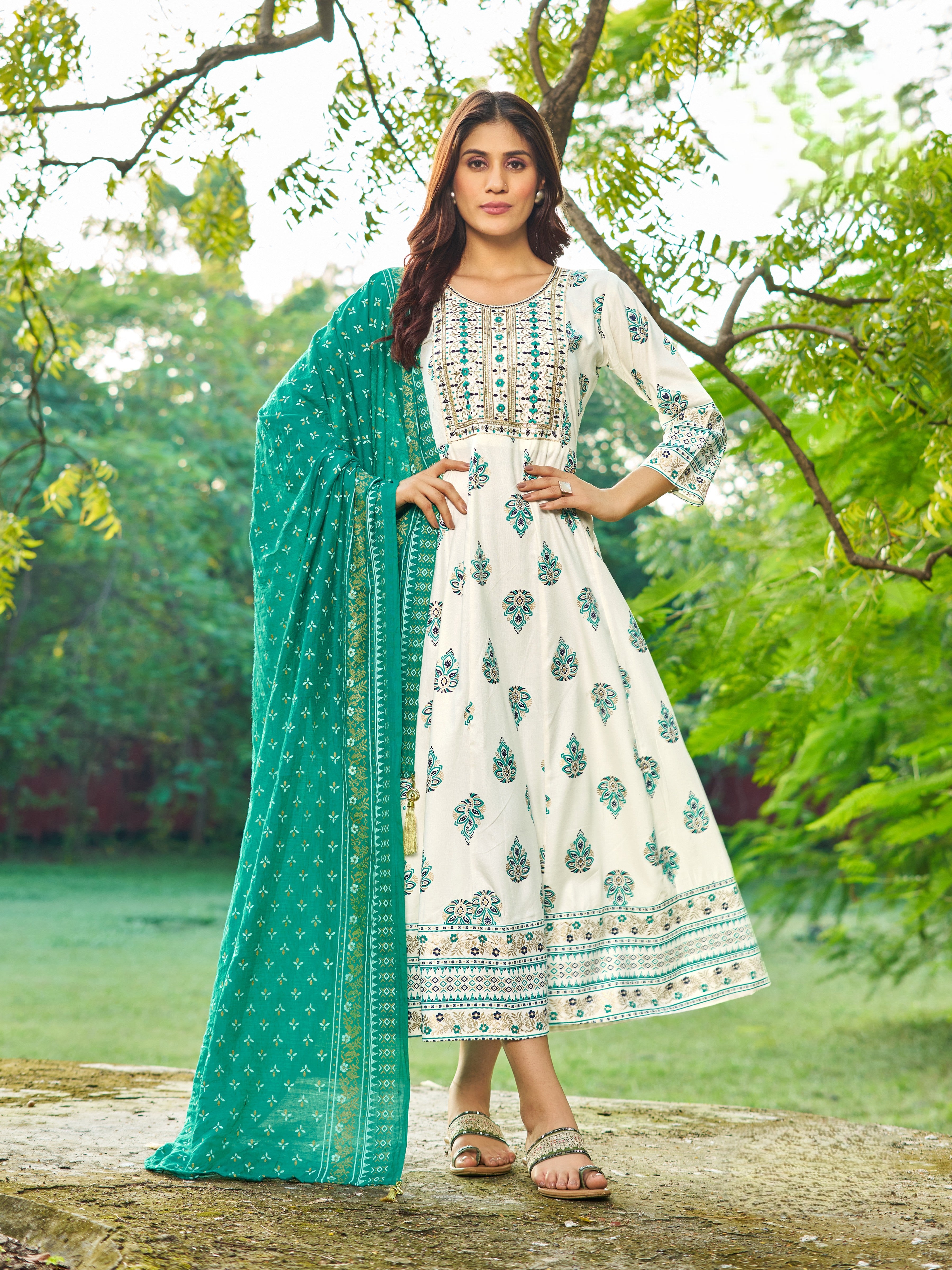 Aayna Kurti With Dupatta