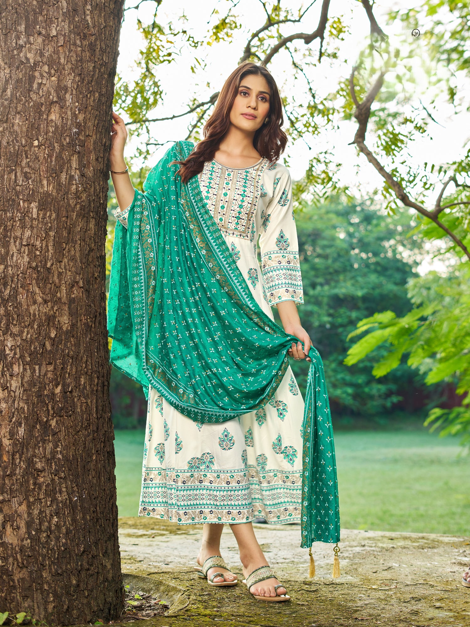 Aayna Kurti With Dupatta