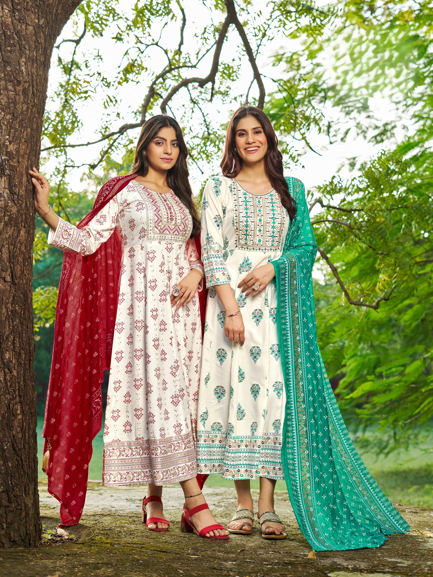Aayna Kurti With Dupatta