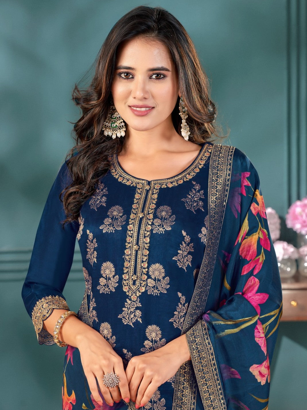 Nia Sharara Suit - Roop Darshan