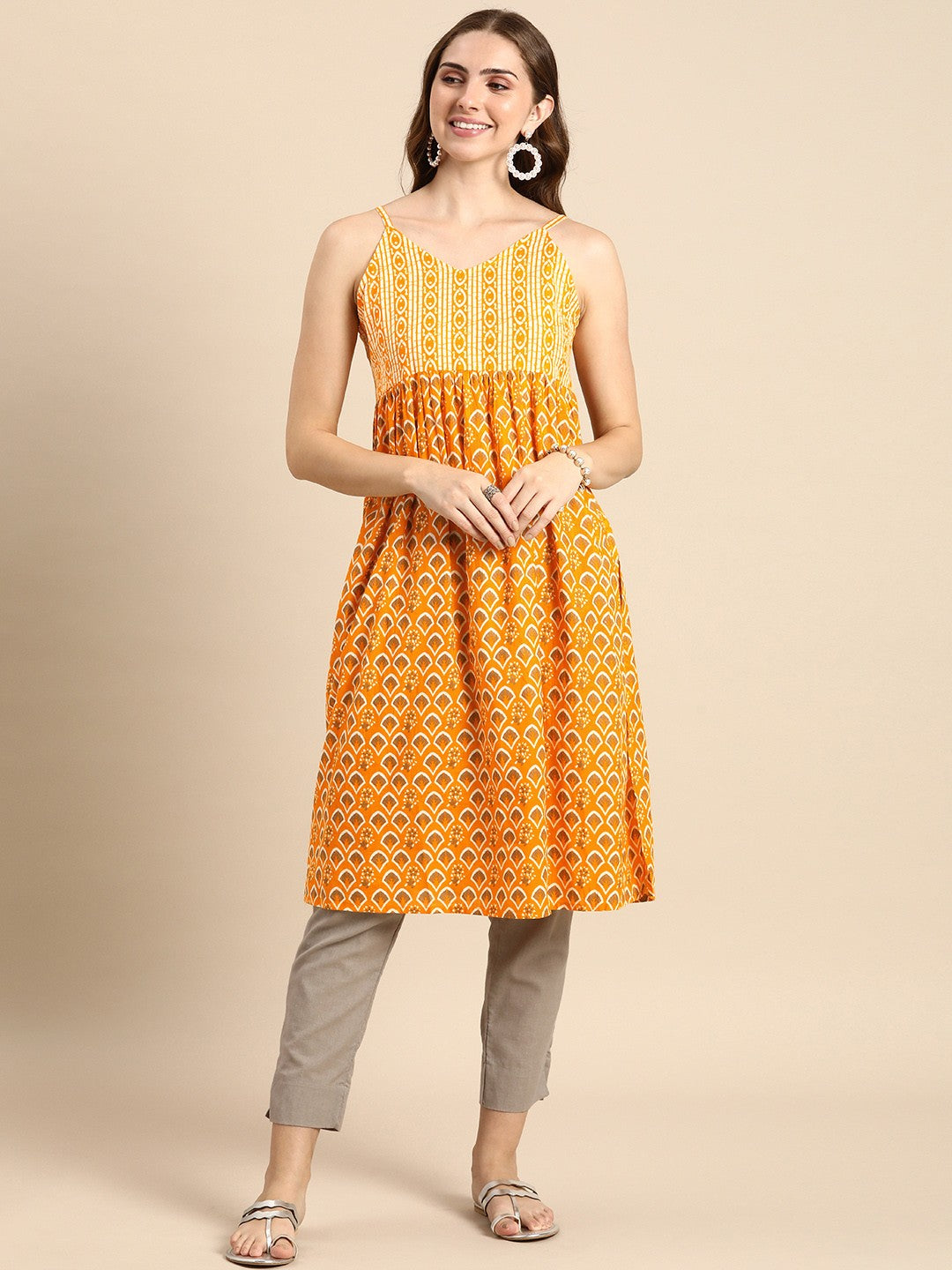 Priya Kurti - Roop Darshan