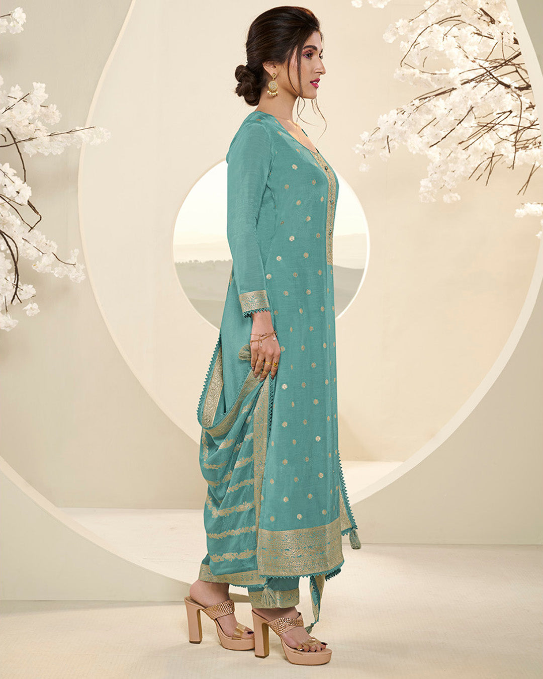 Ella Kamiz &amp; Pant - Roop Darshan