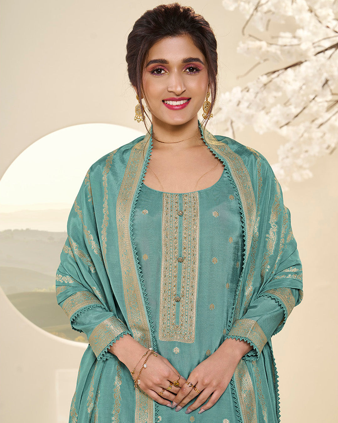 Ella Kamiz &amp; Pant - Roop Darshan