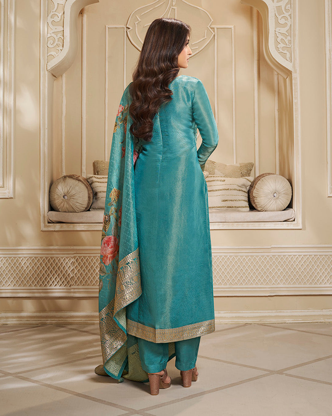 Mahira Kamiz &amp; Pant - Roop Darshan