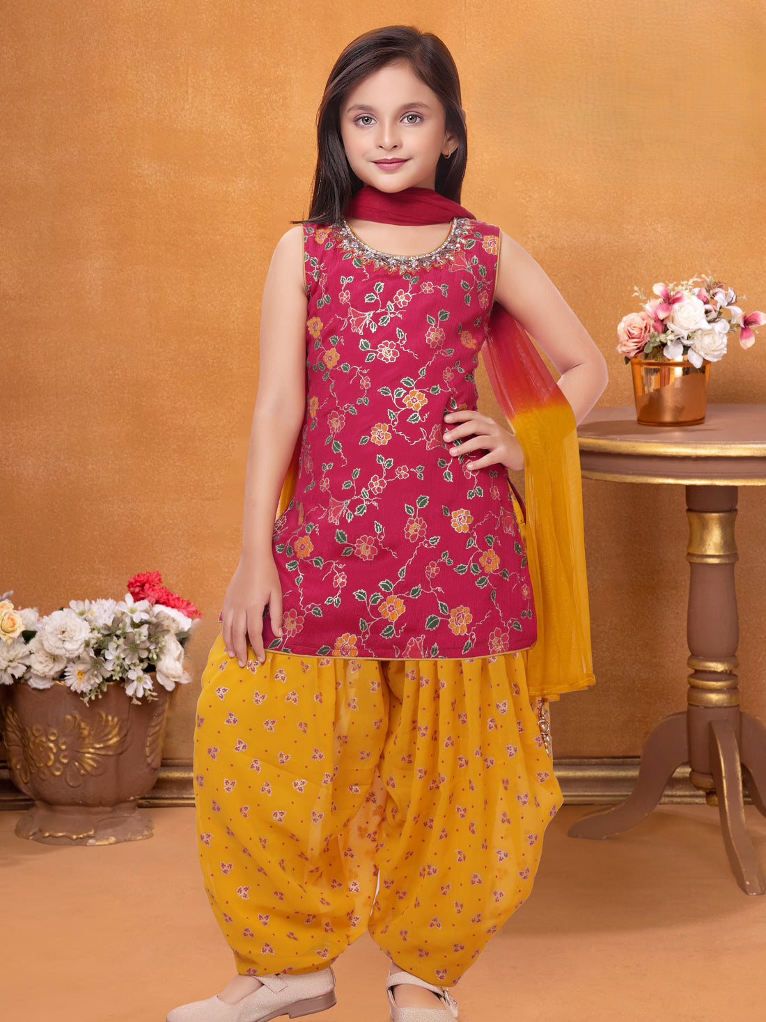 Mahi Patiyala Suit - Roop Darshan