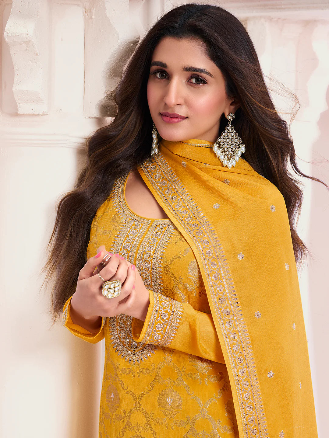 Kinjal Kamiz &amp; Pant - Roop Darshan