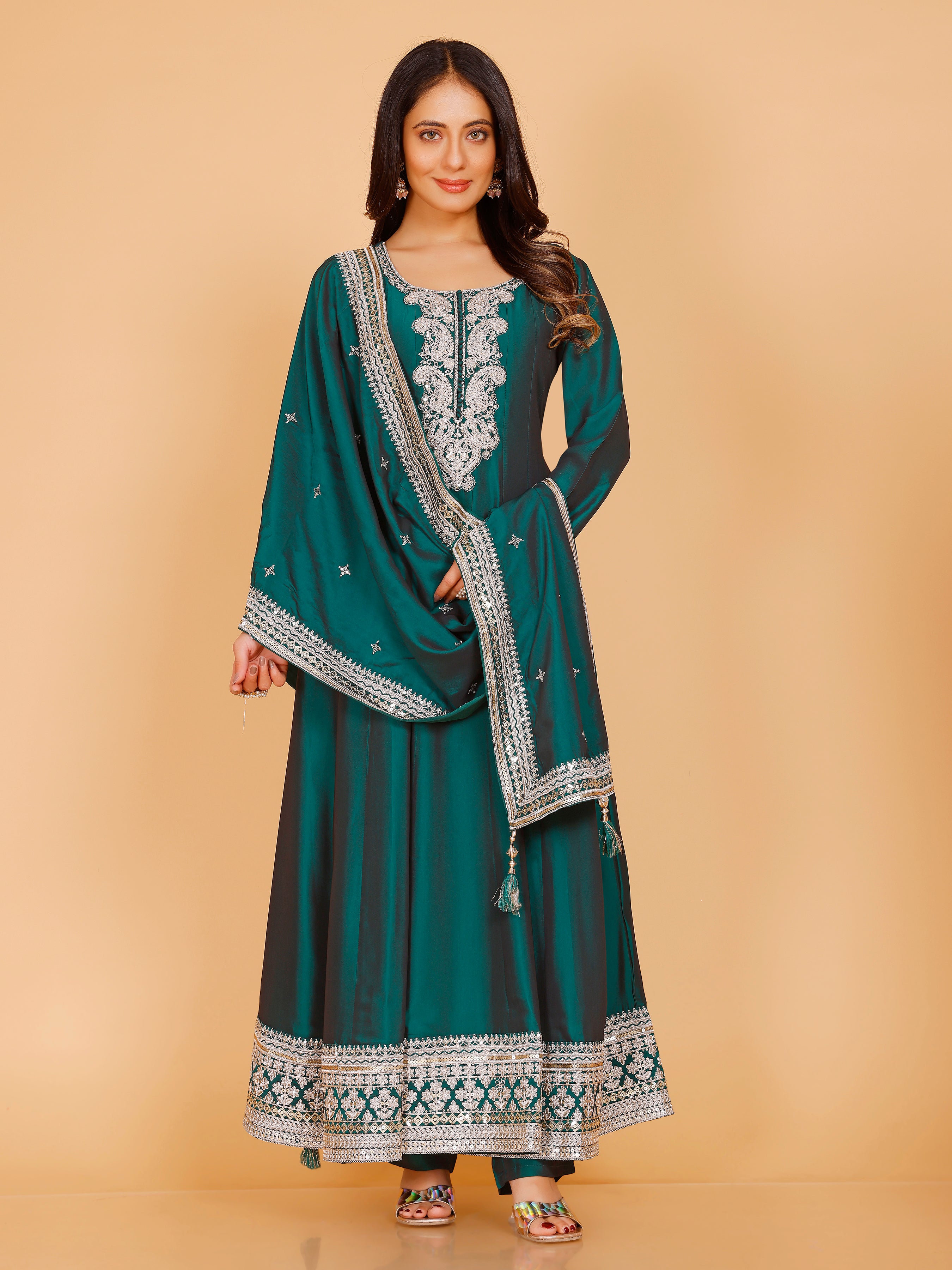 Saanvi Flair Suit